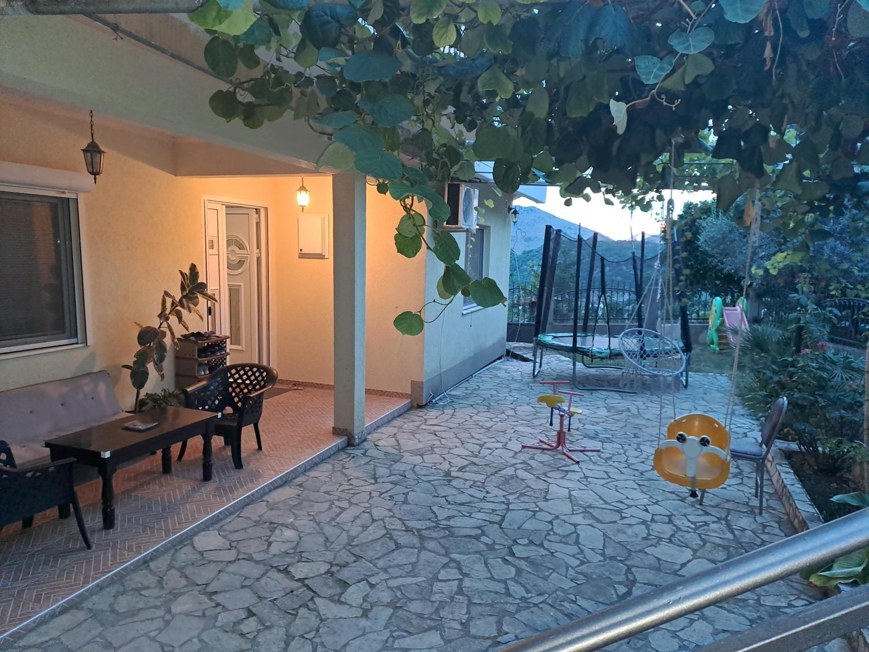 Apartment with Garden View photo 3