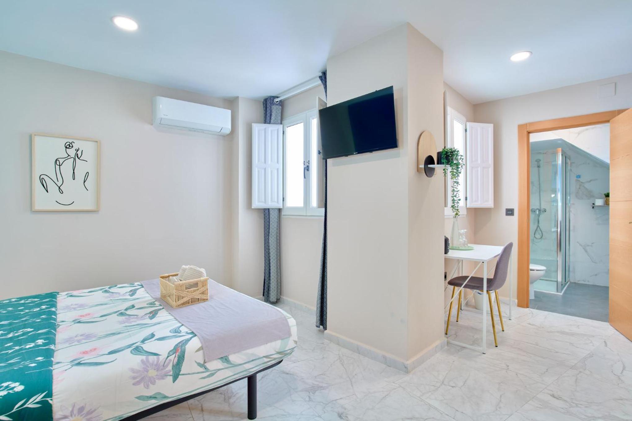 Economy Double Room photo 2