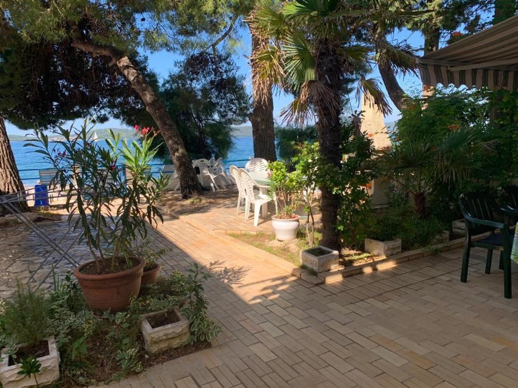 Studio Apartment with Sea View photo 3