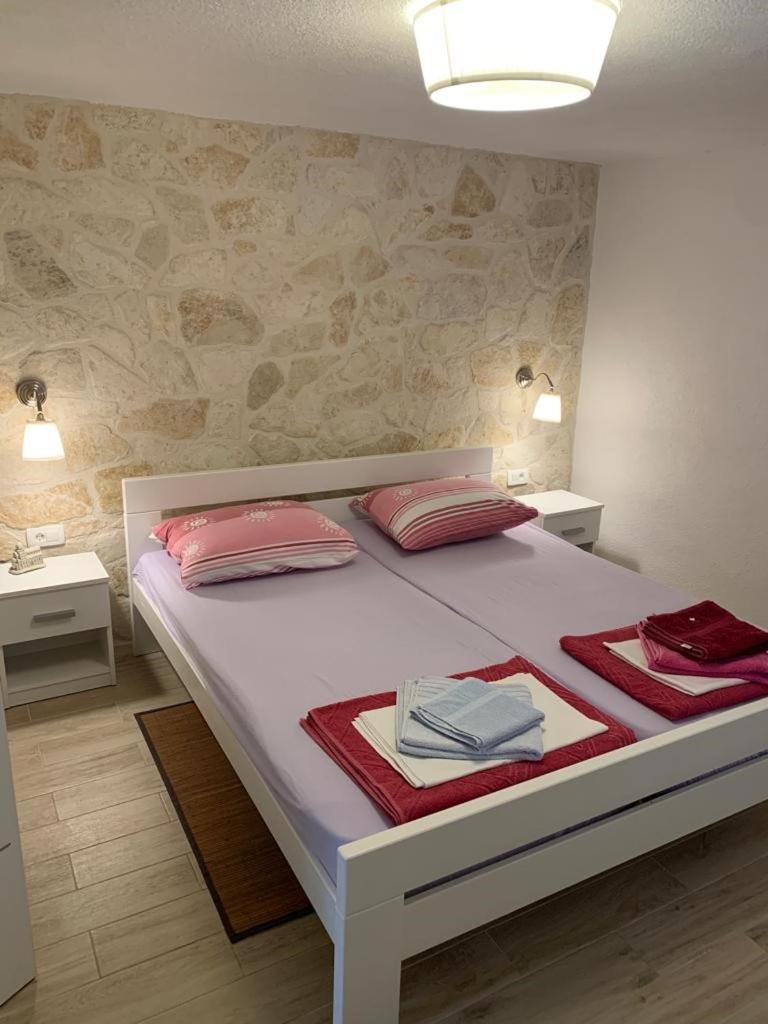 Studio Apartment with Sea View photo 1