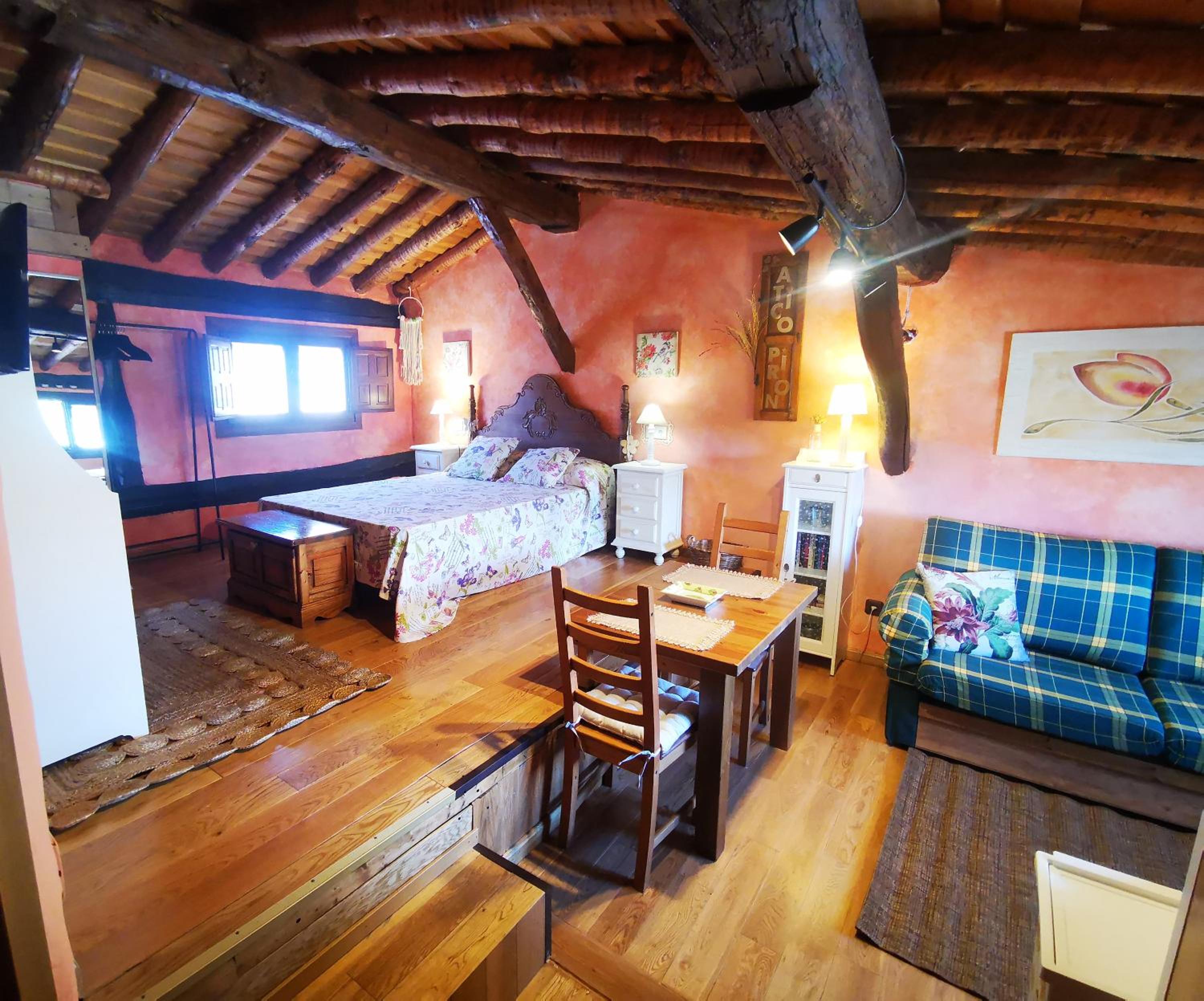 Penthouse Apartment photo 2
