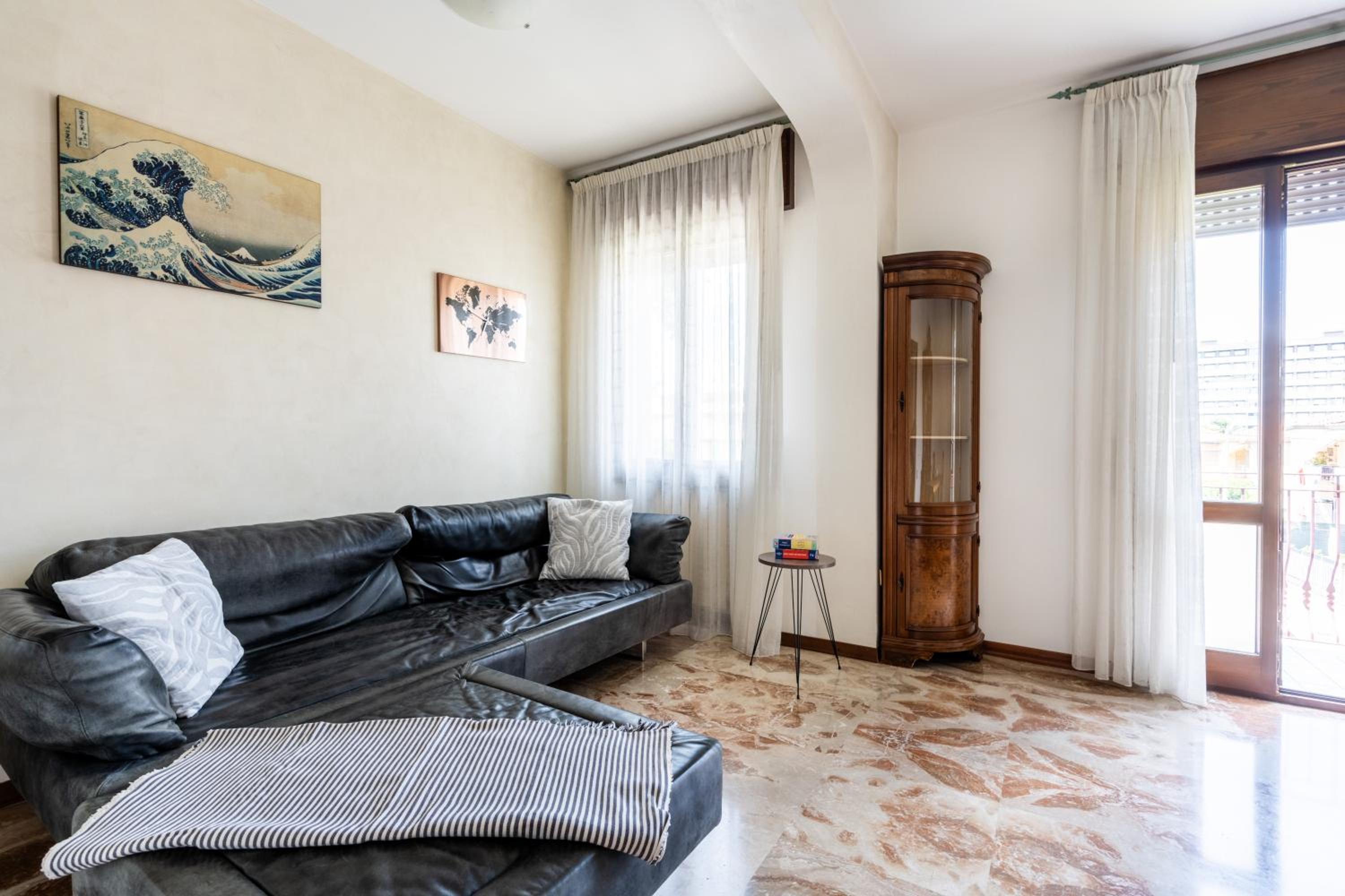 Three-Bedroom Vacation Home  photo 1
