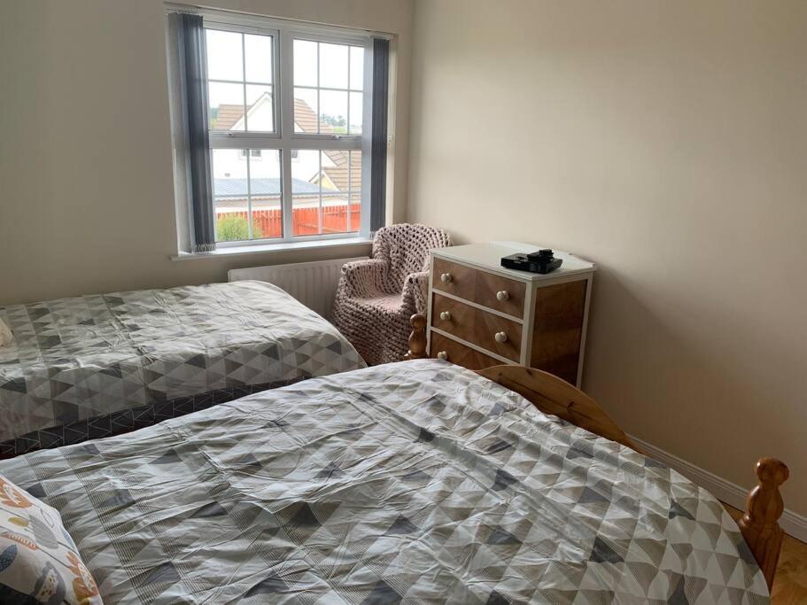 Three-Bedroom House photo 1