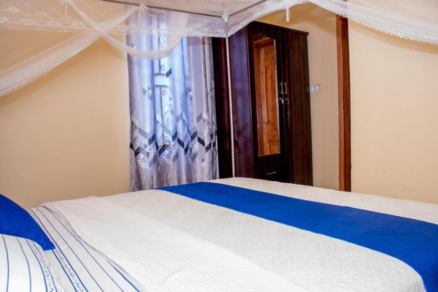 Two-Bedroom House photo 1