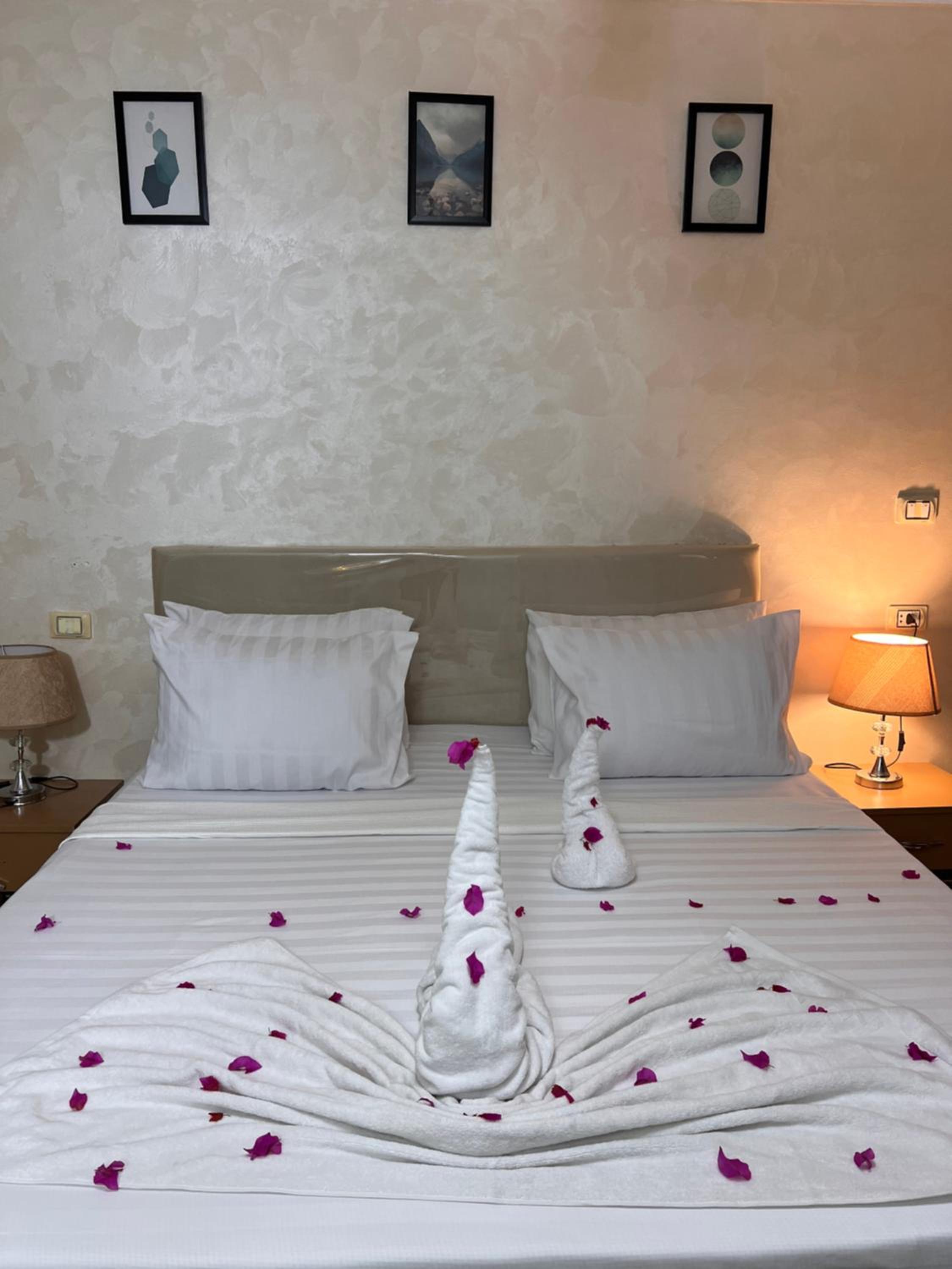 Double Room with Private Bathroom photo 1