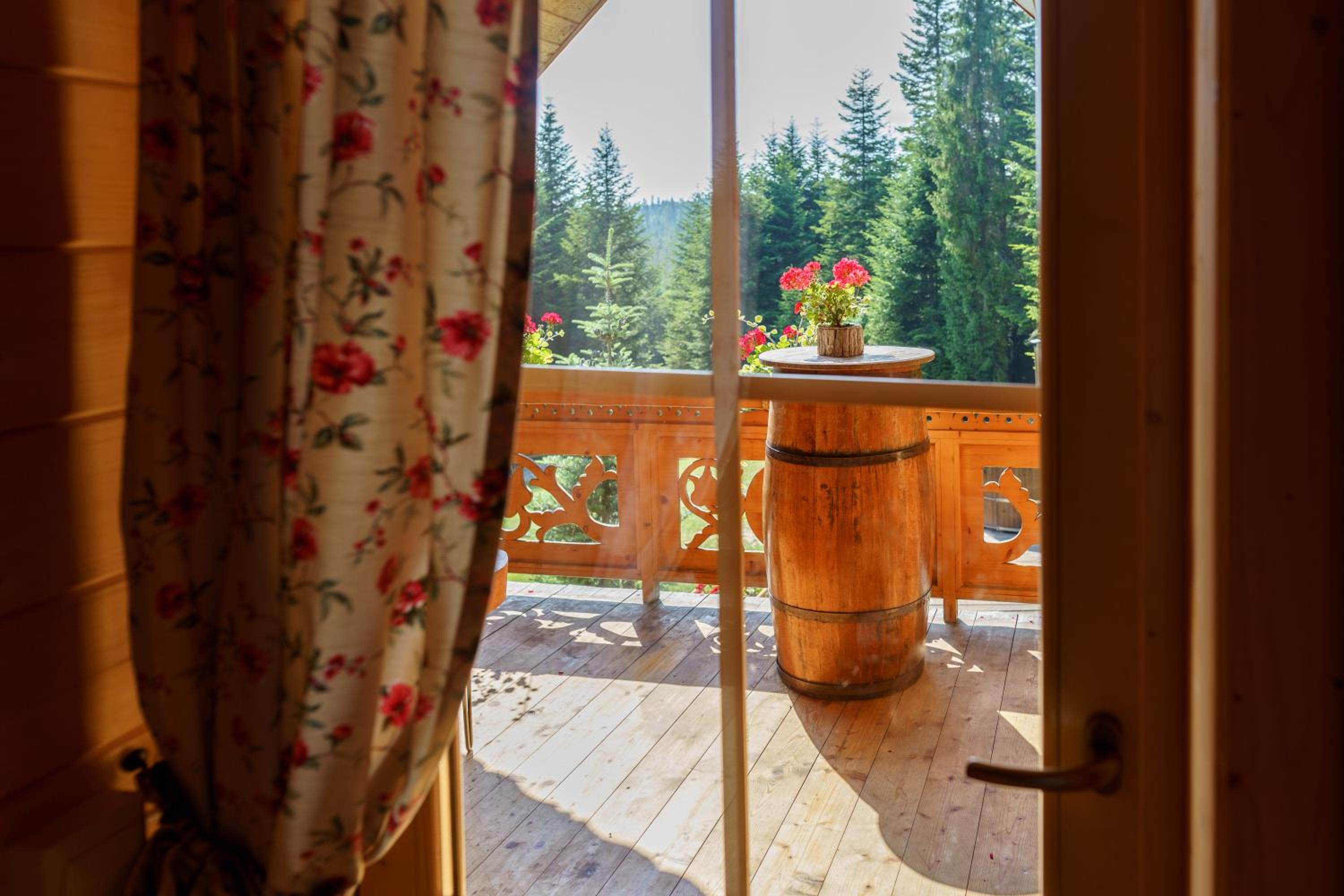 Two-Bedroom Chalet - Photo 141