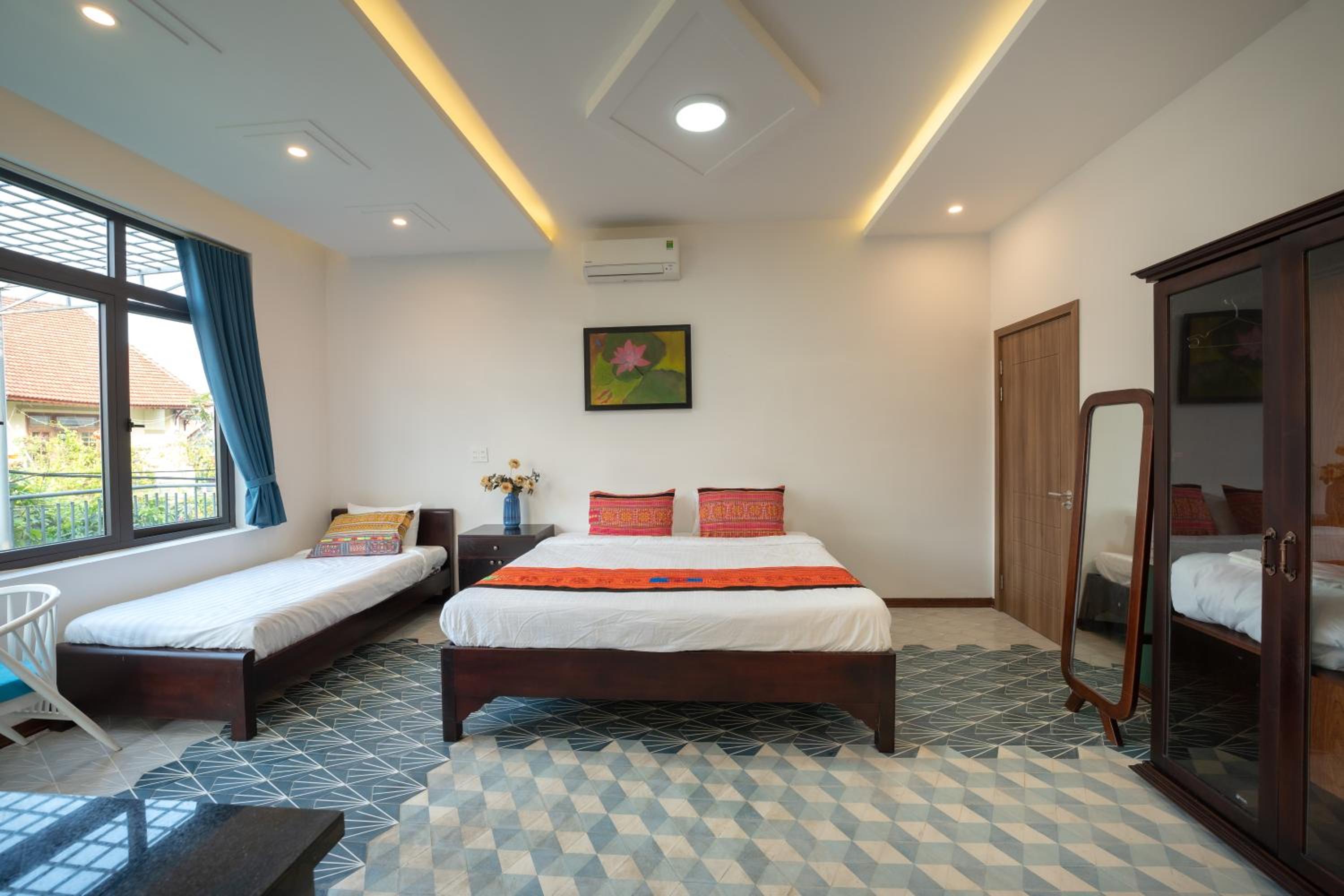 Deluxe Room - Photo 10