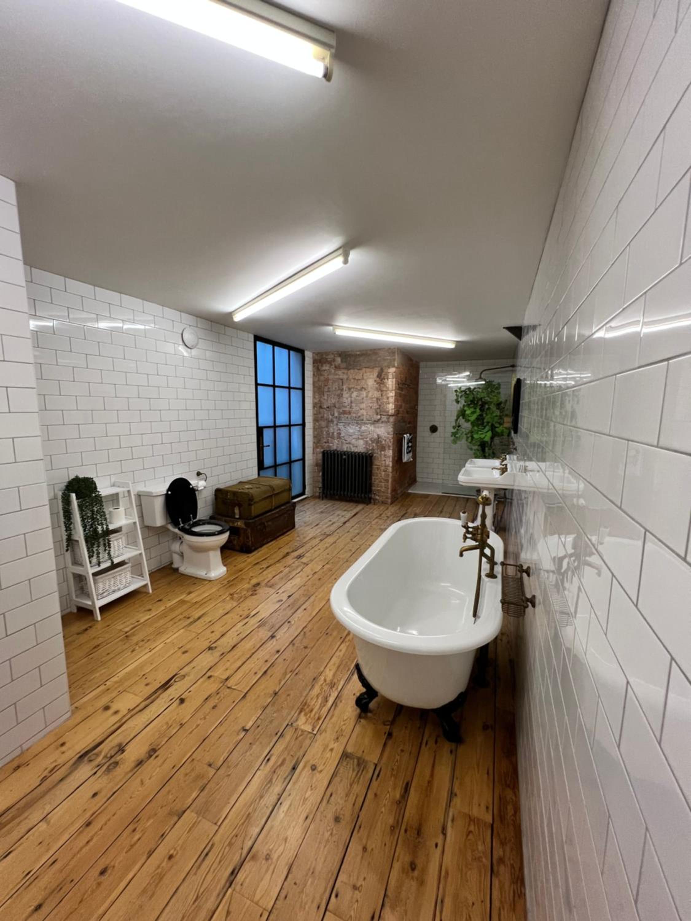 Apartment photo 2