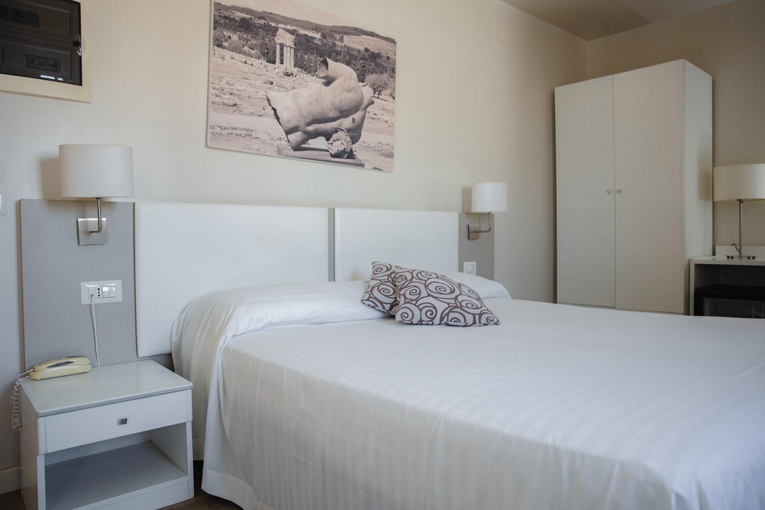 Single Room photo 3