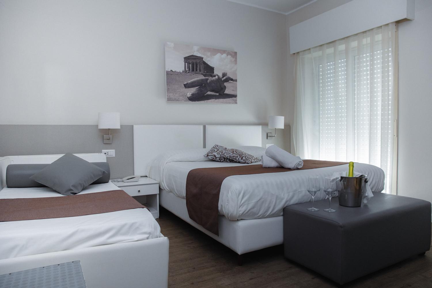 Quadruple Room - Photo 1