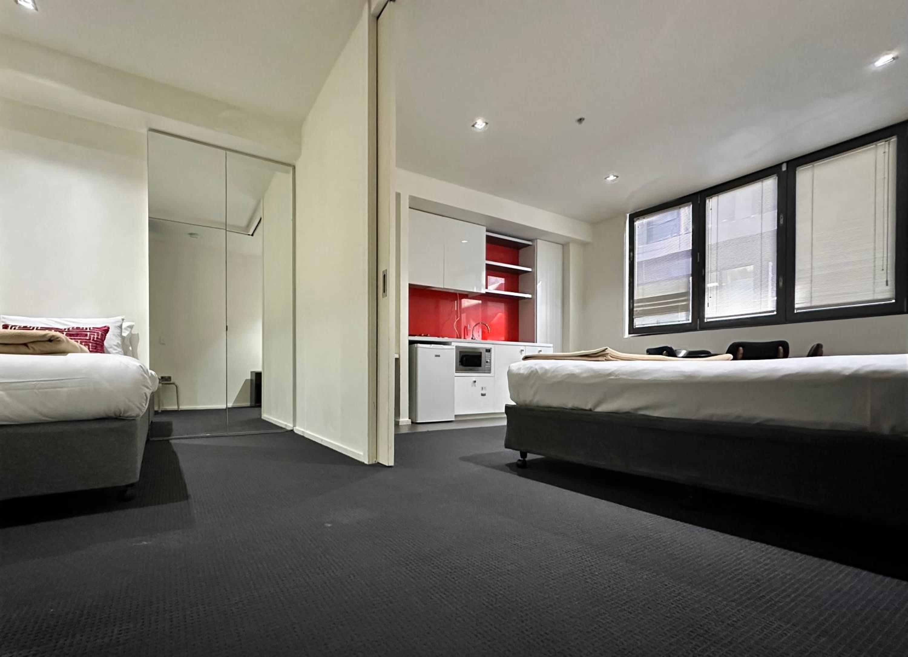 Family Suite - Photo 9