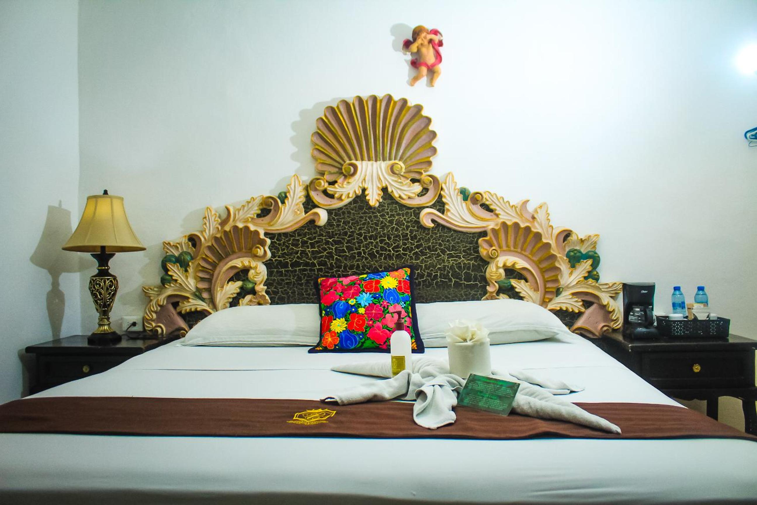 Double Room - Photo 3