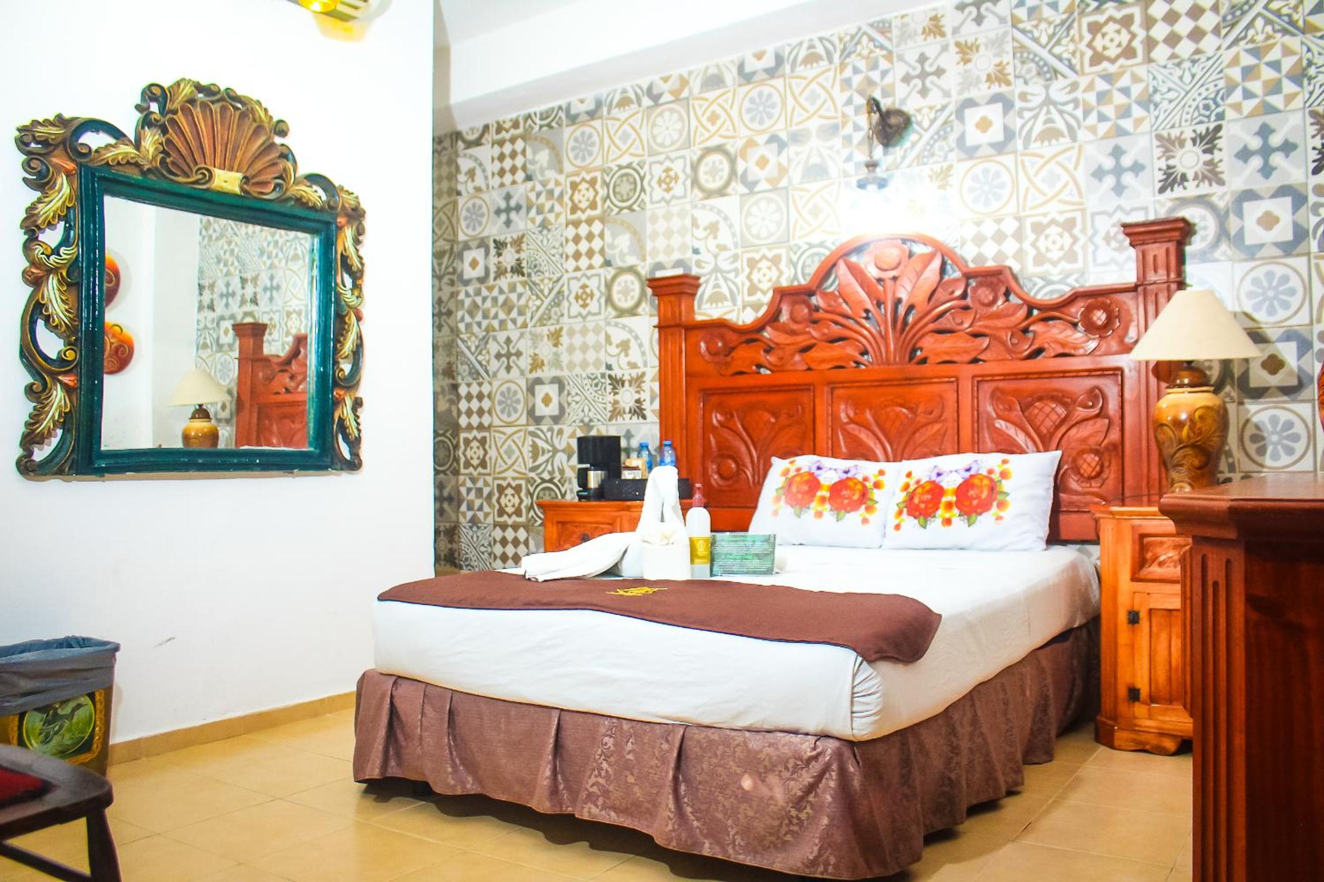 Standard Double Room - Photo 6