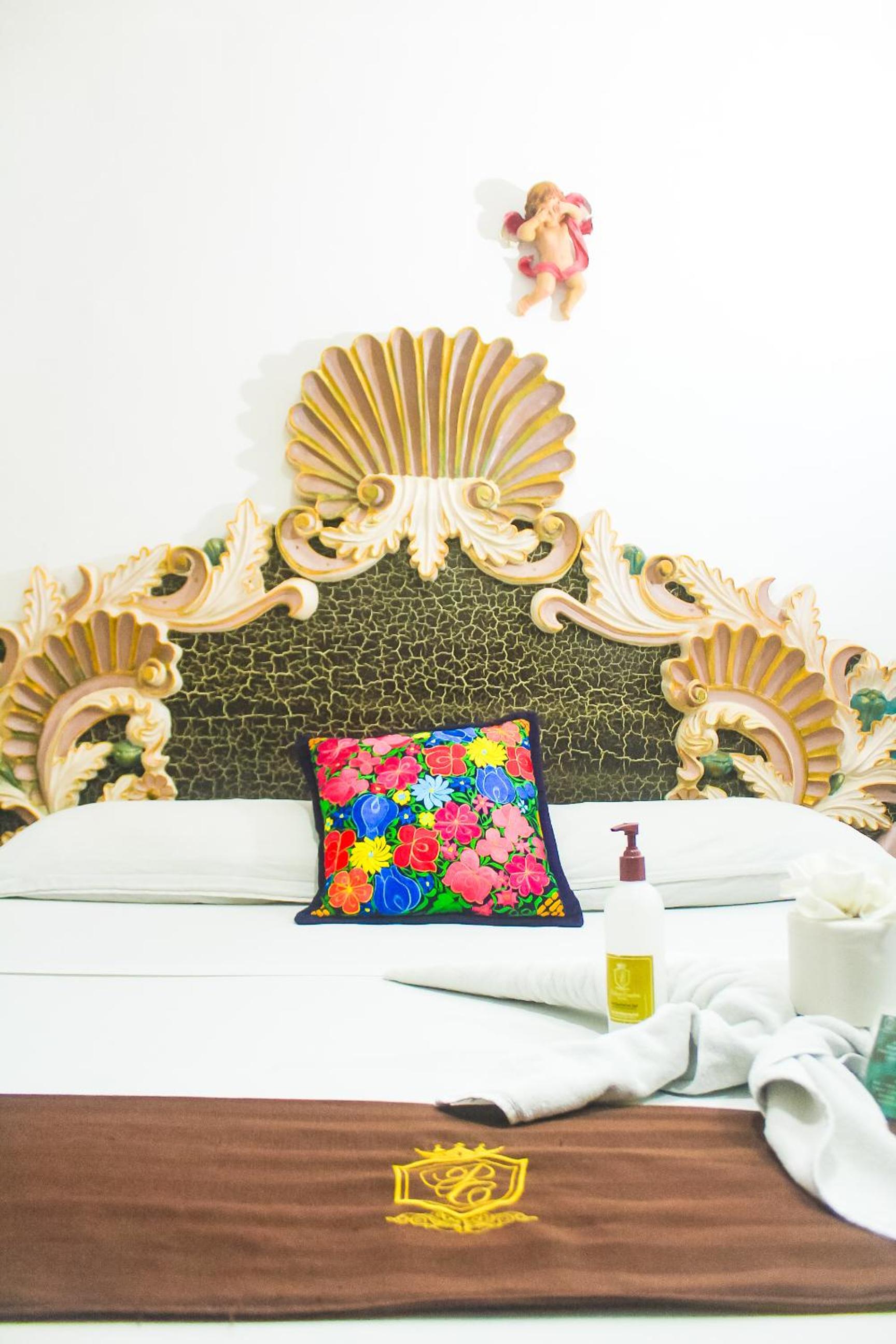 Double Room - Photo 12