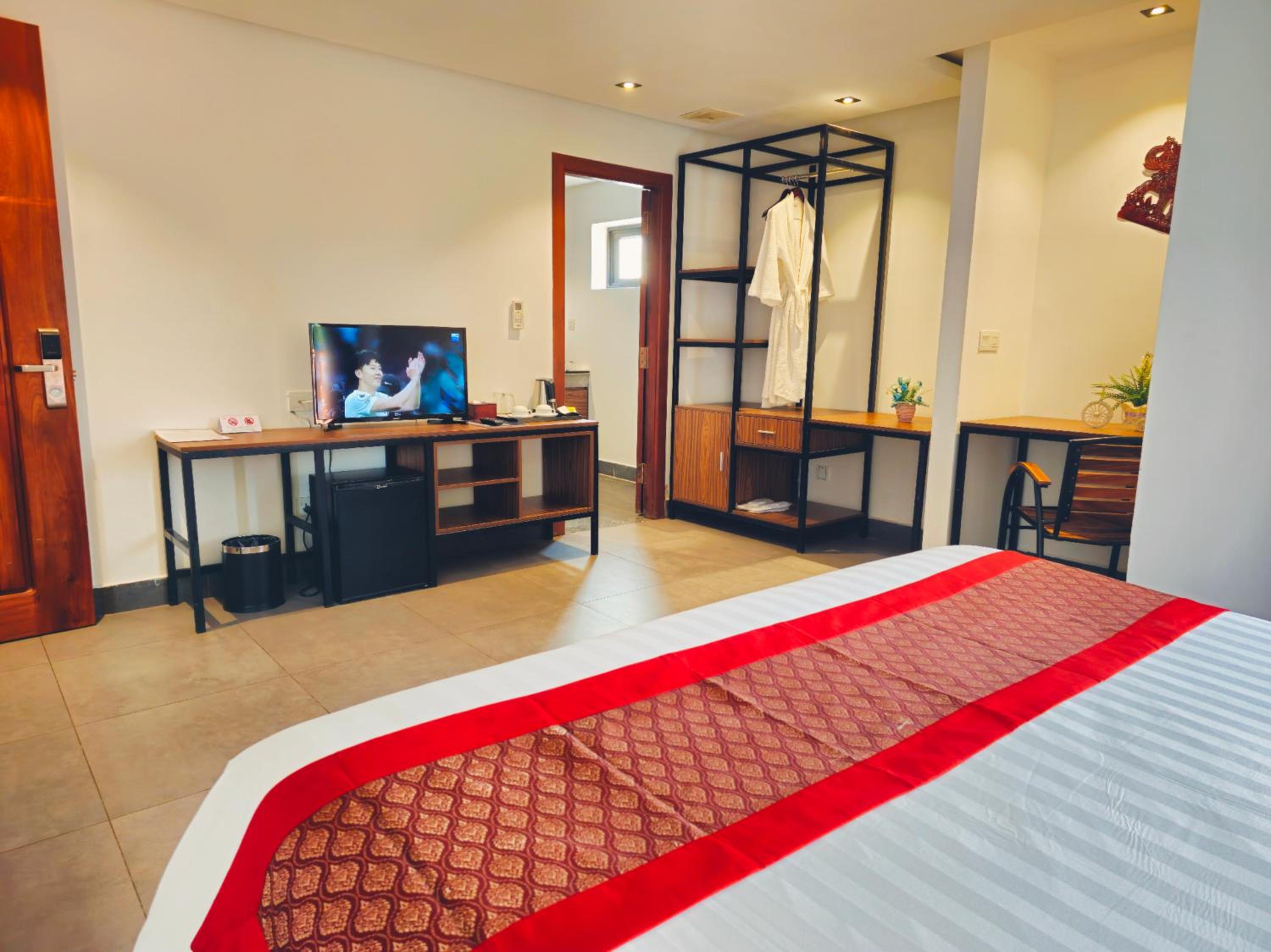 Deluxe Double Room - Photo 4