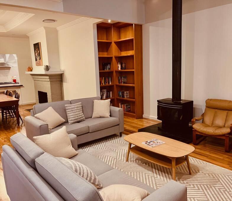 Four-Bedroom House photo 1