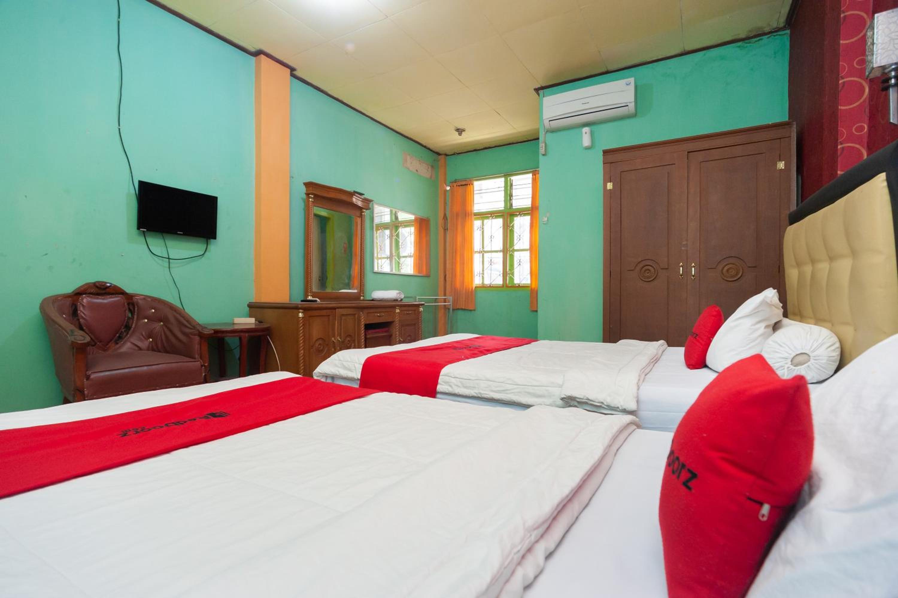 Twin Room - Photo 4