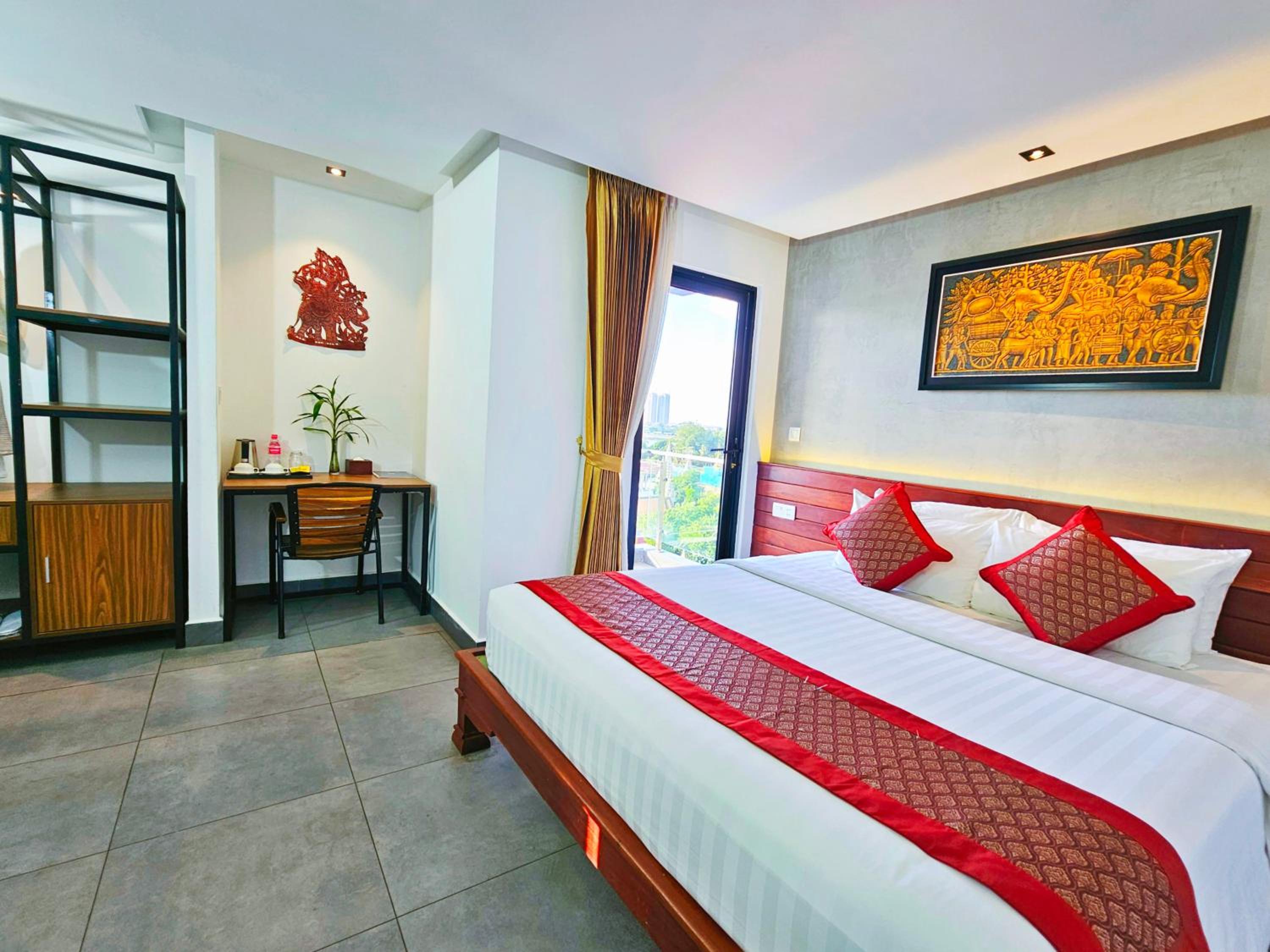 Deluxe Double Room - Photo 1