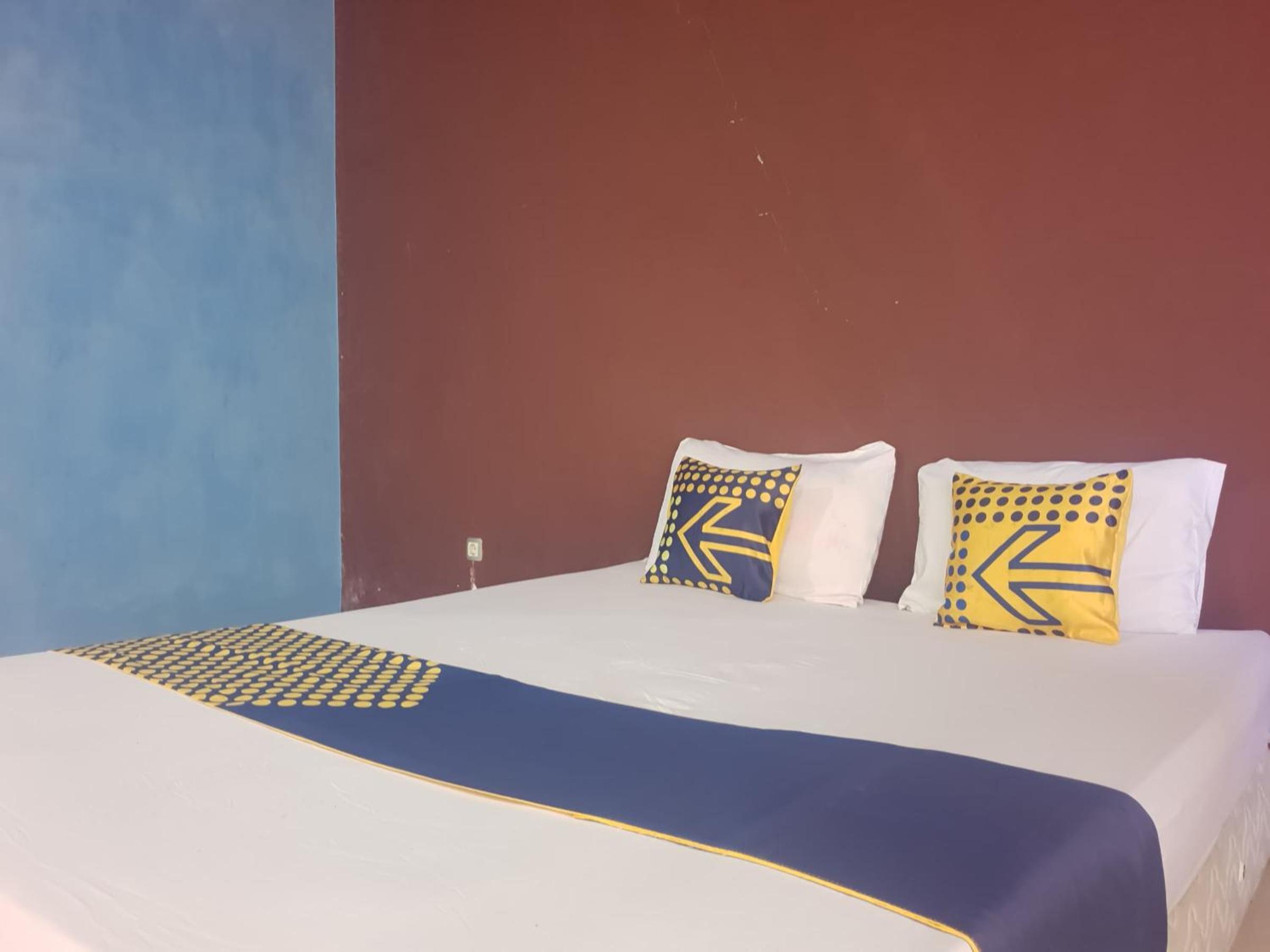 Budget Double Room photo 1