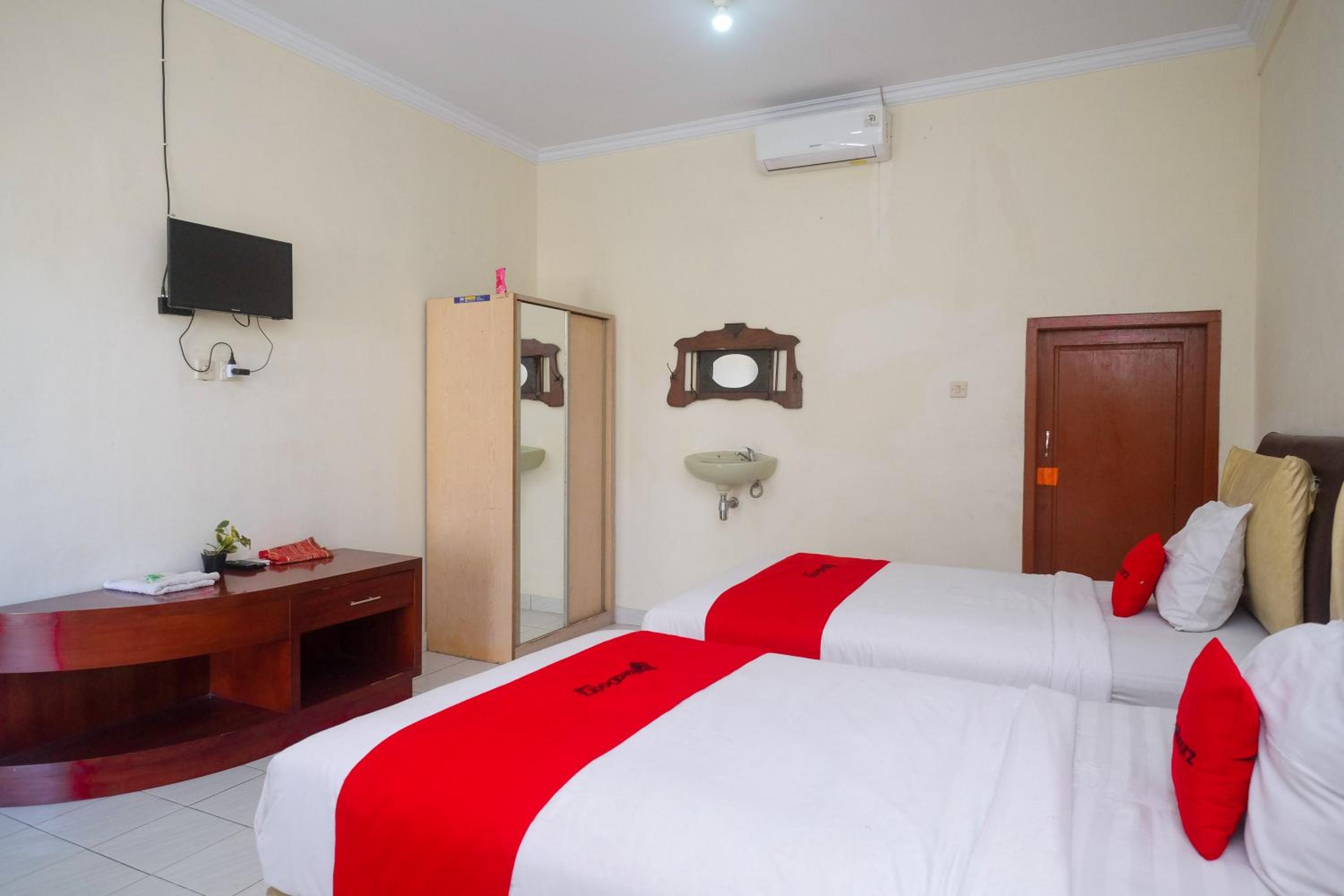 Deluxe Twin Room - Photo 5