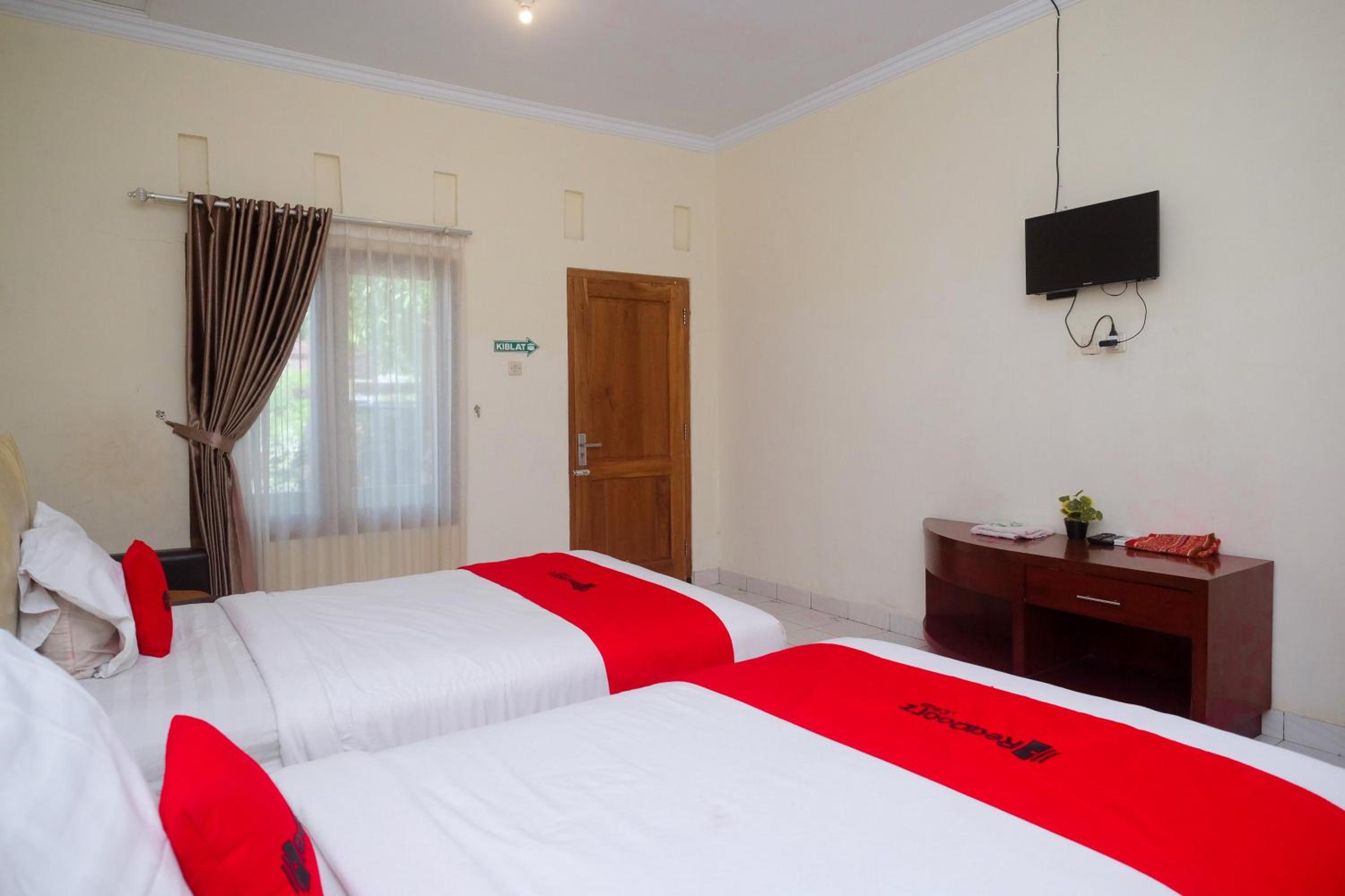 Deluxe Twin Room - Photo 4