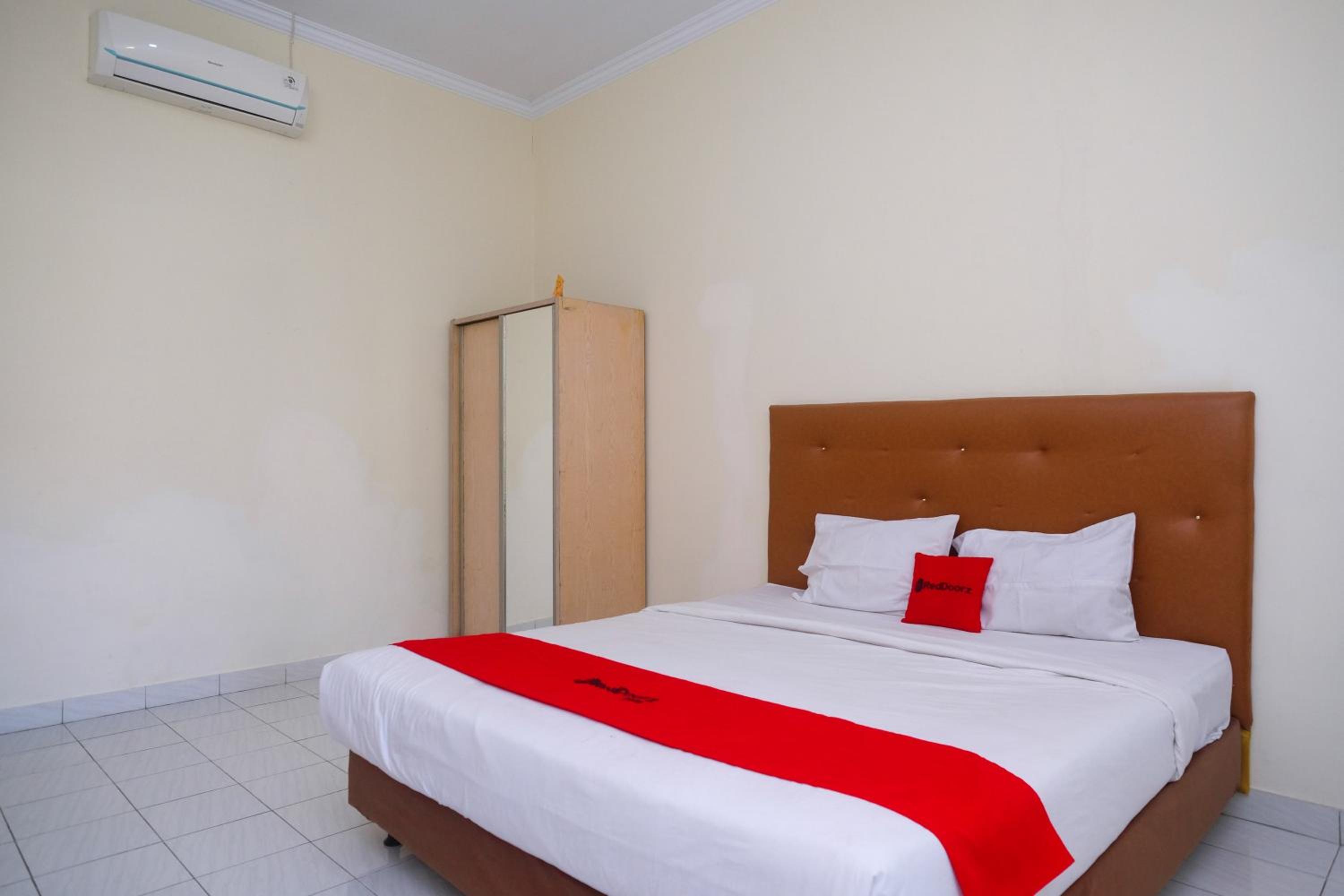 Deluxe Double Room - Photo 1