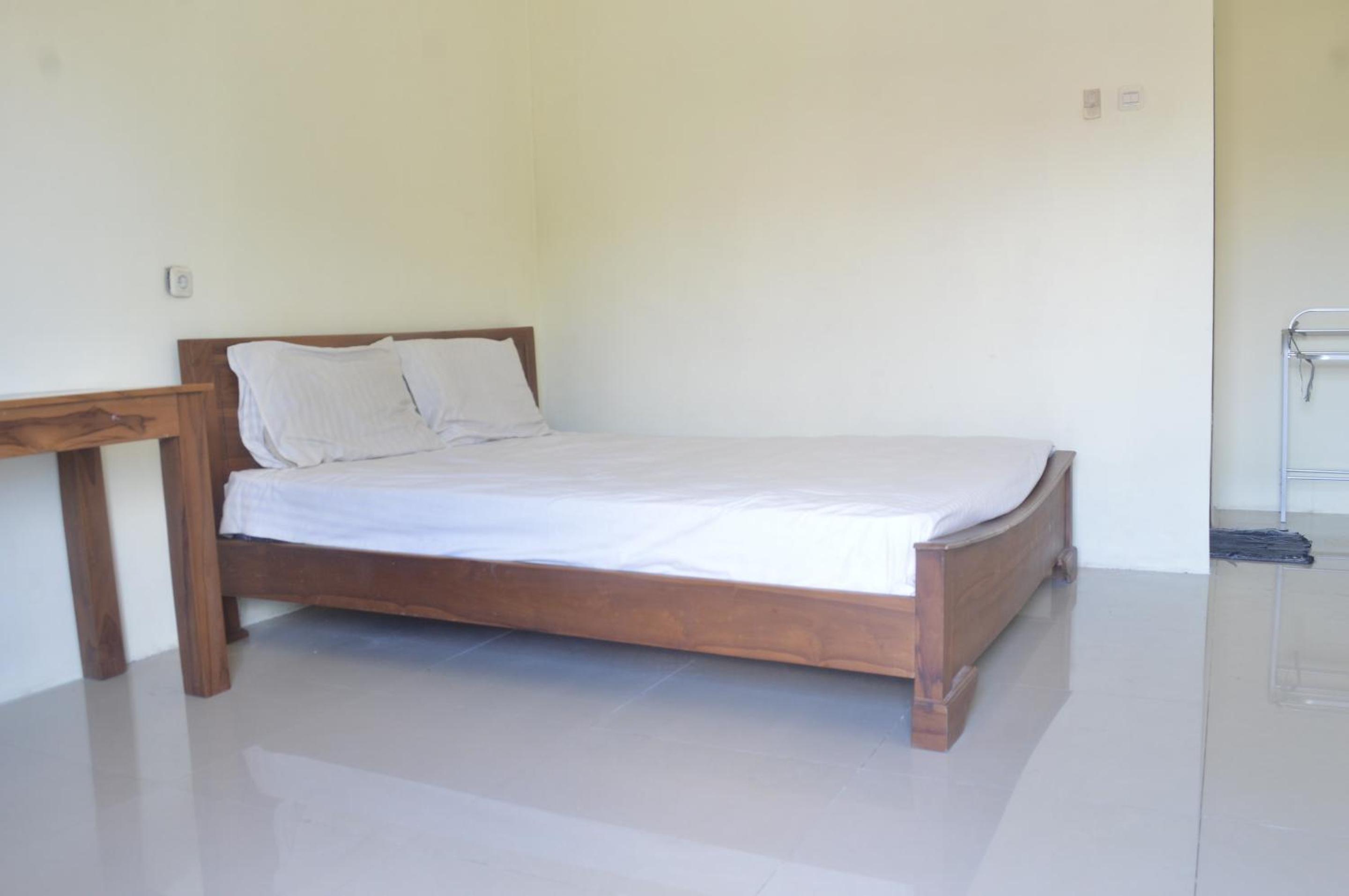 Standard Double Room - Photo 18