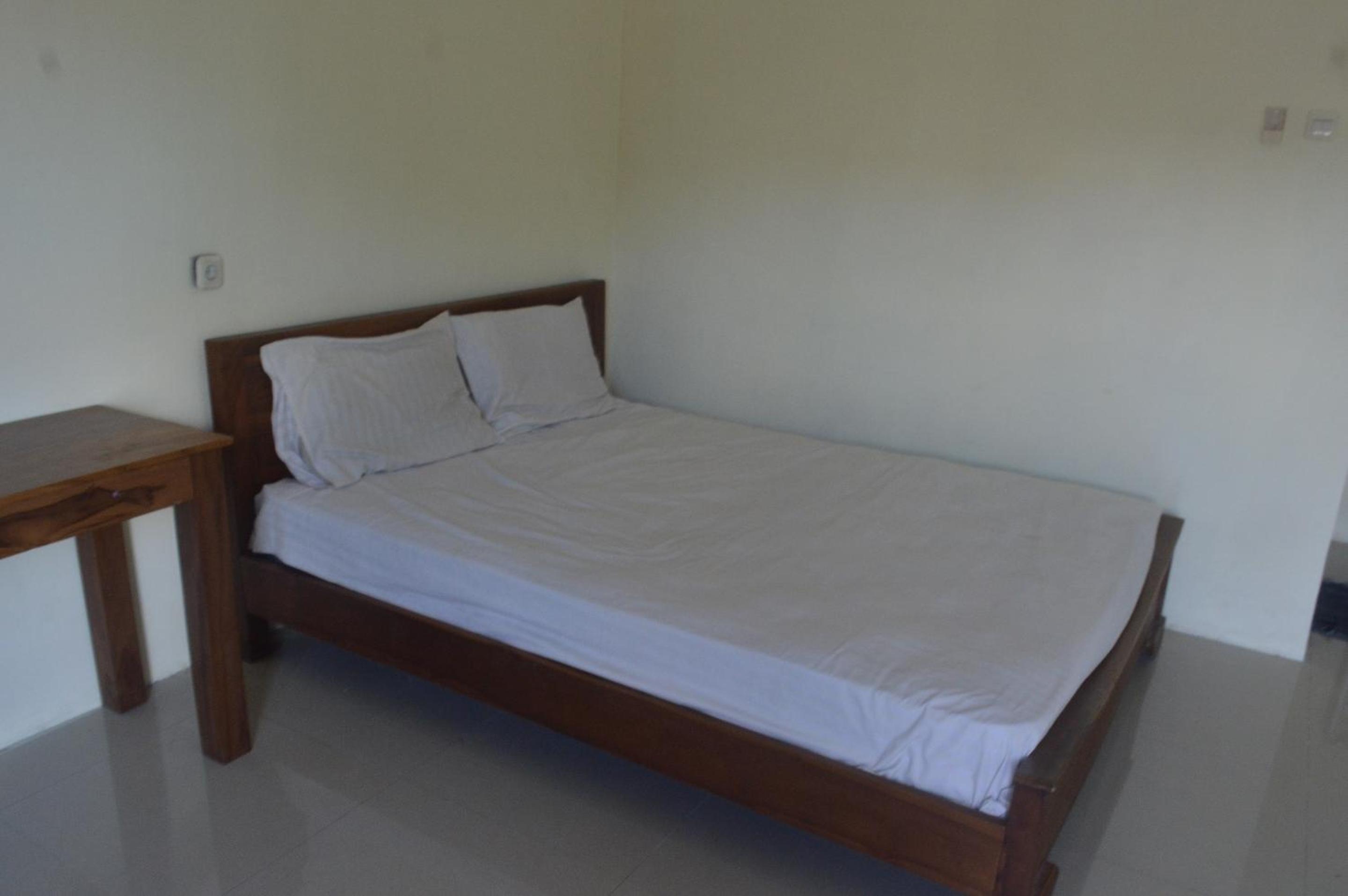 Standard Double Room - Photo 15