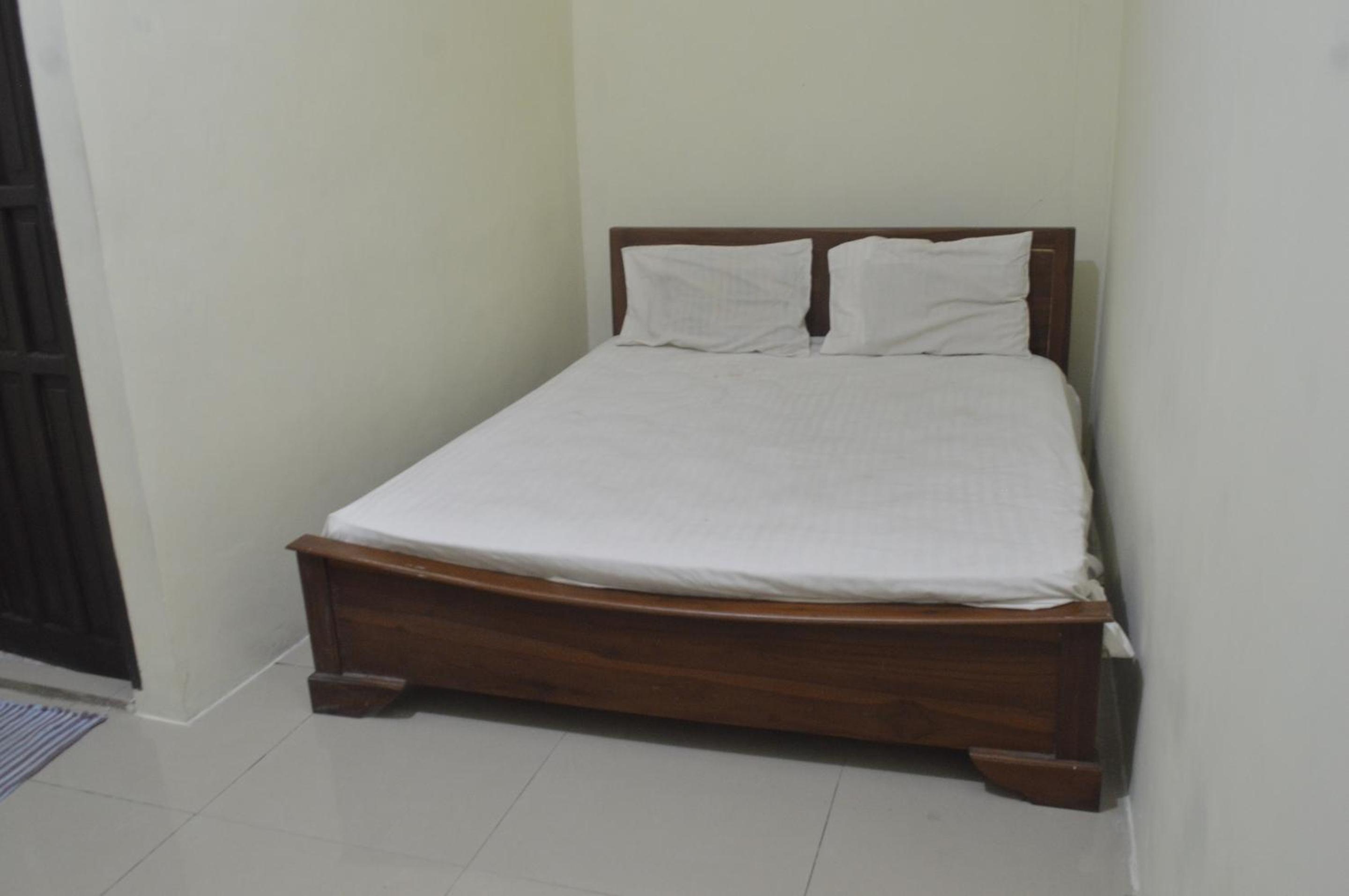 Standard Double Room - Photo 5