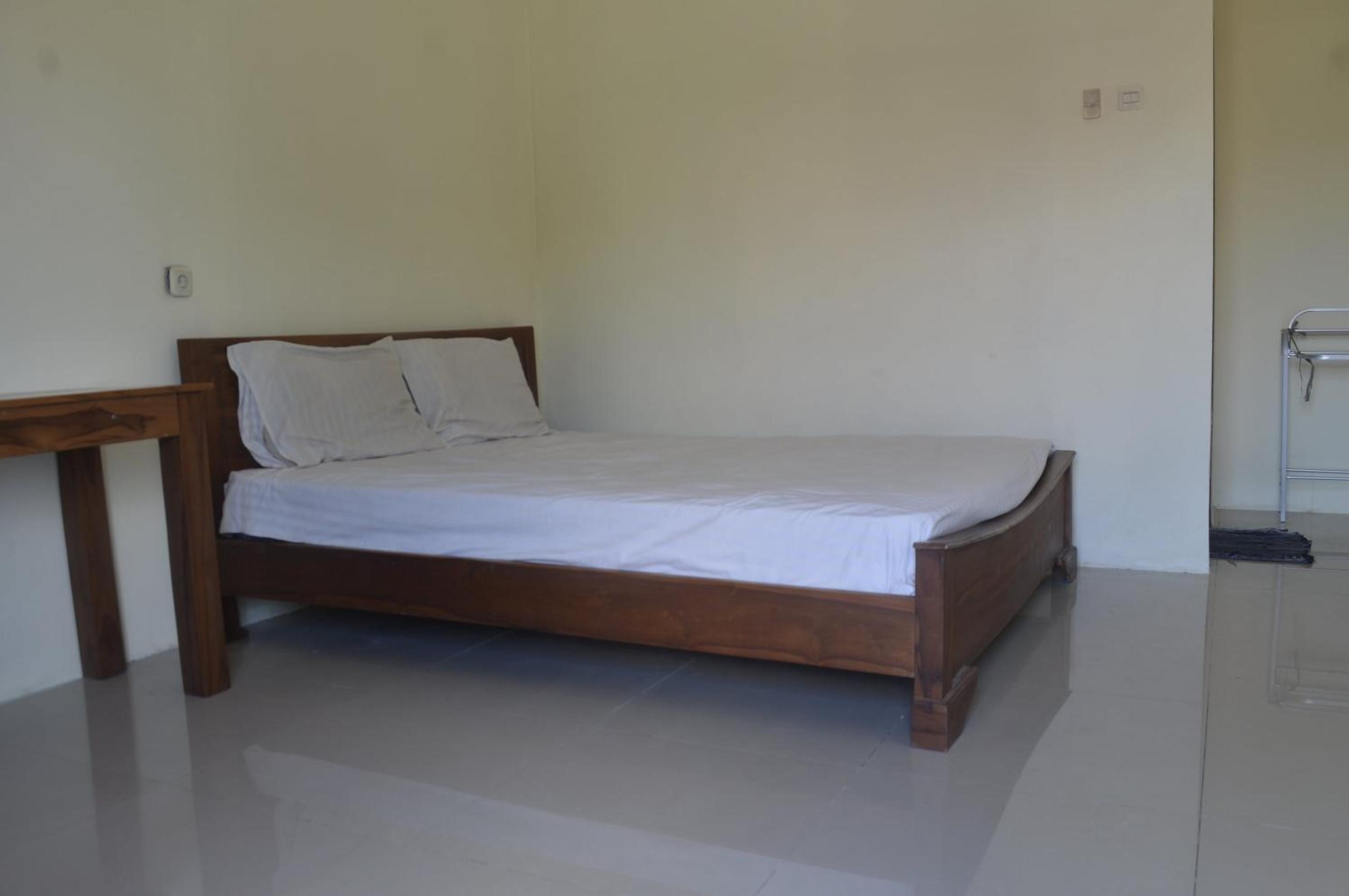 Standard Double Room - Photo 21