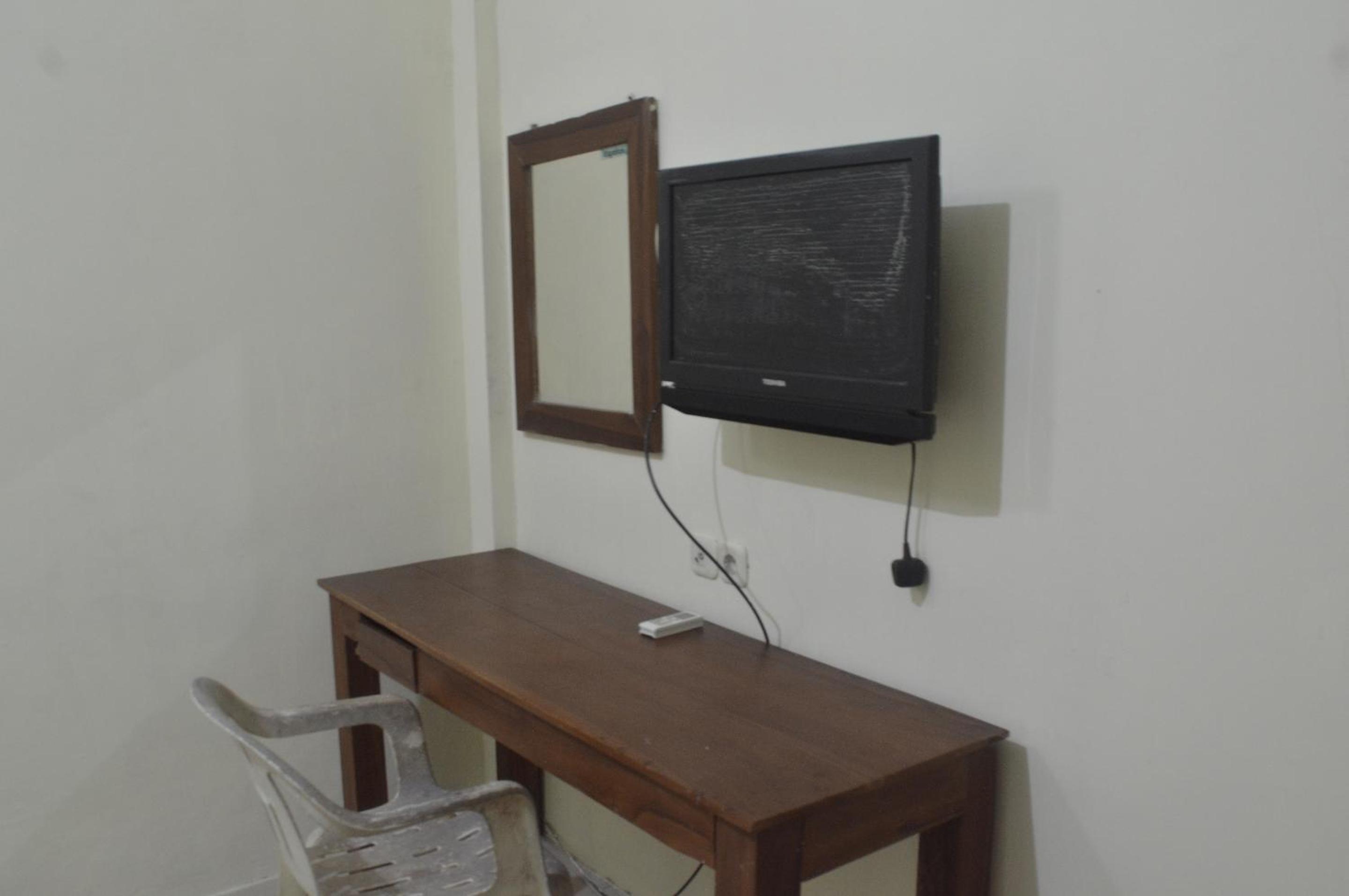 Standard Double Room - Photo 22
