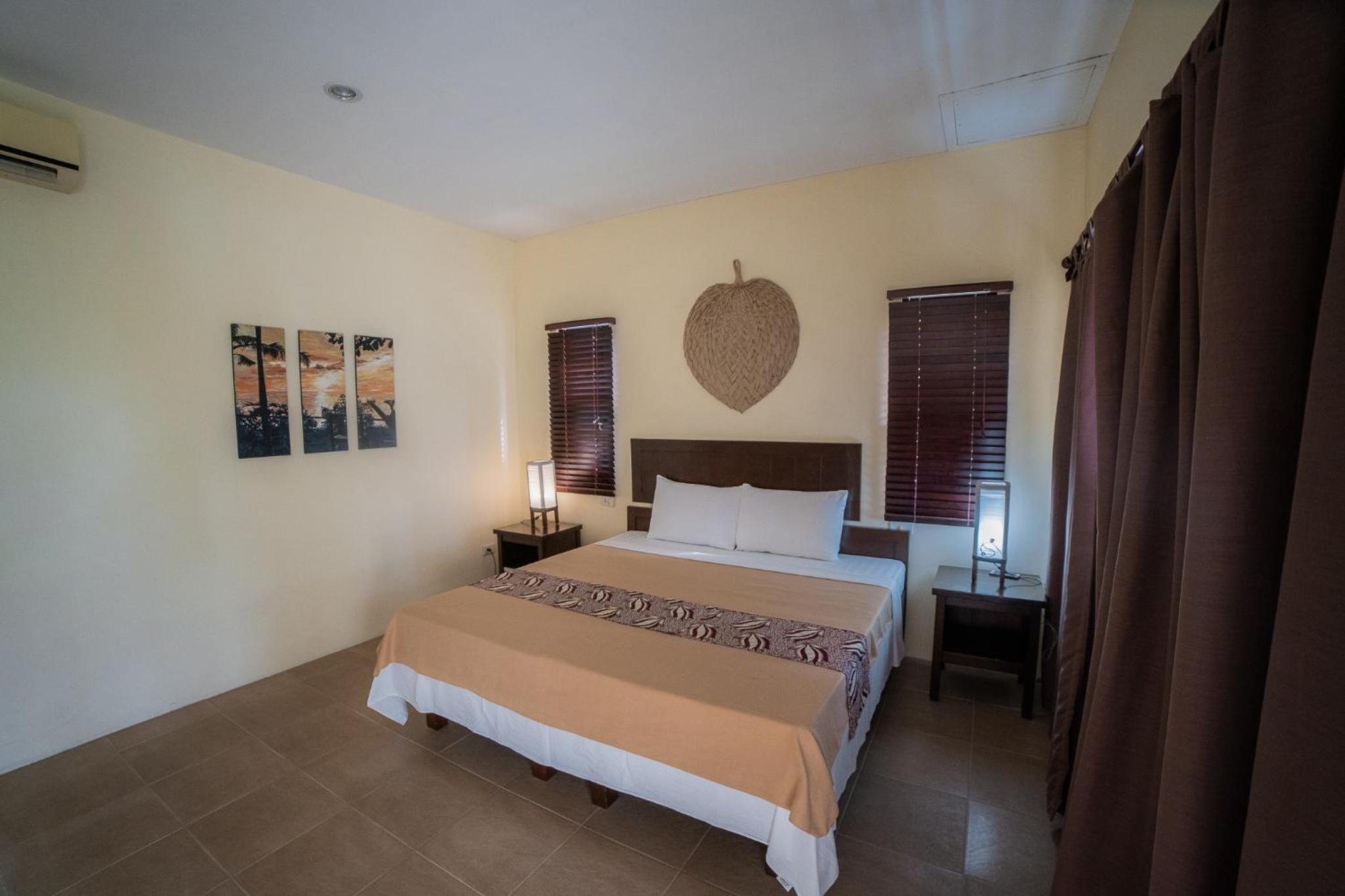 Deluxe Queen Room photo 2