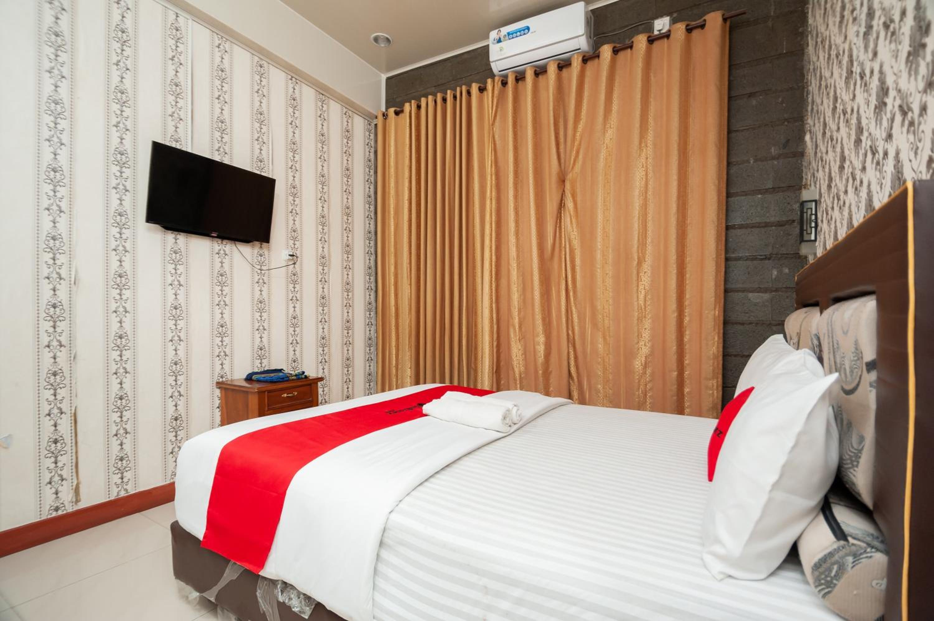 Deluxe Double Room photo 3