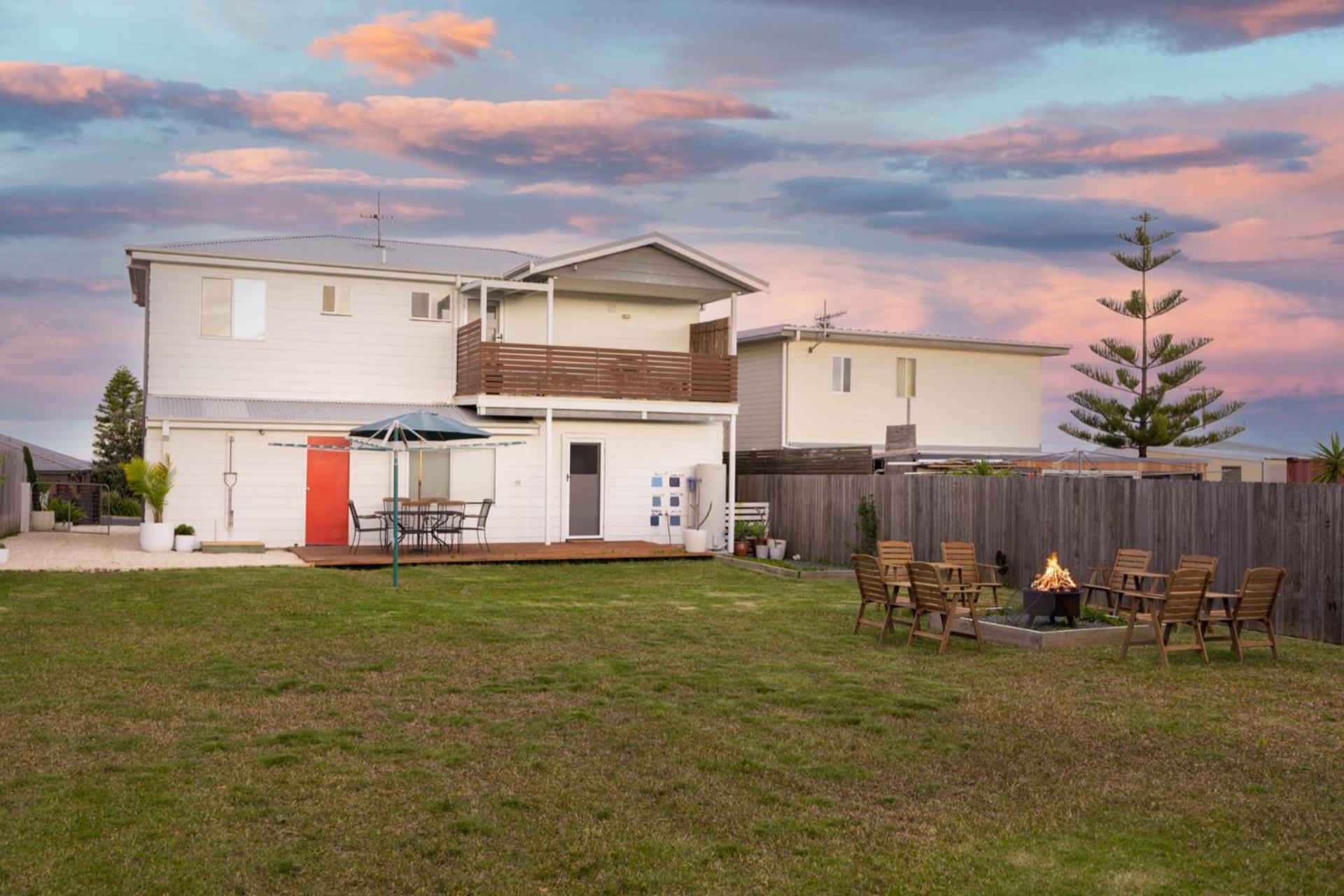 Four-Bedroom House photo 3