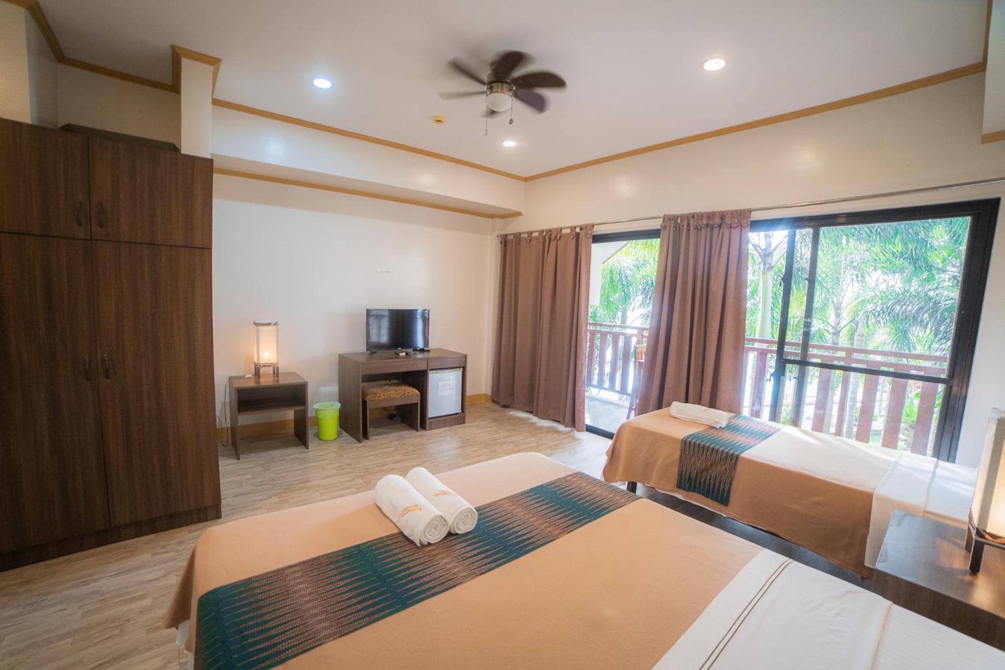 Two-Story Family Room photo 2