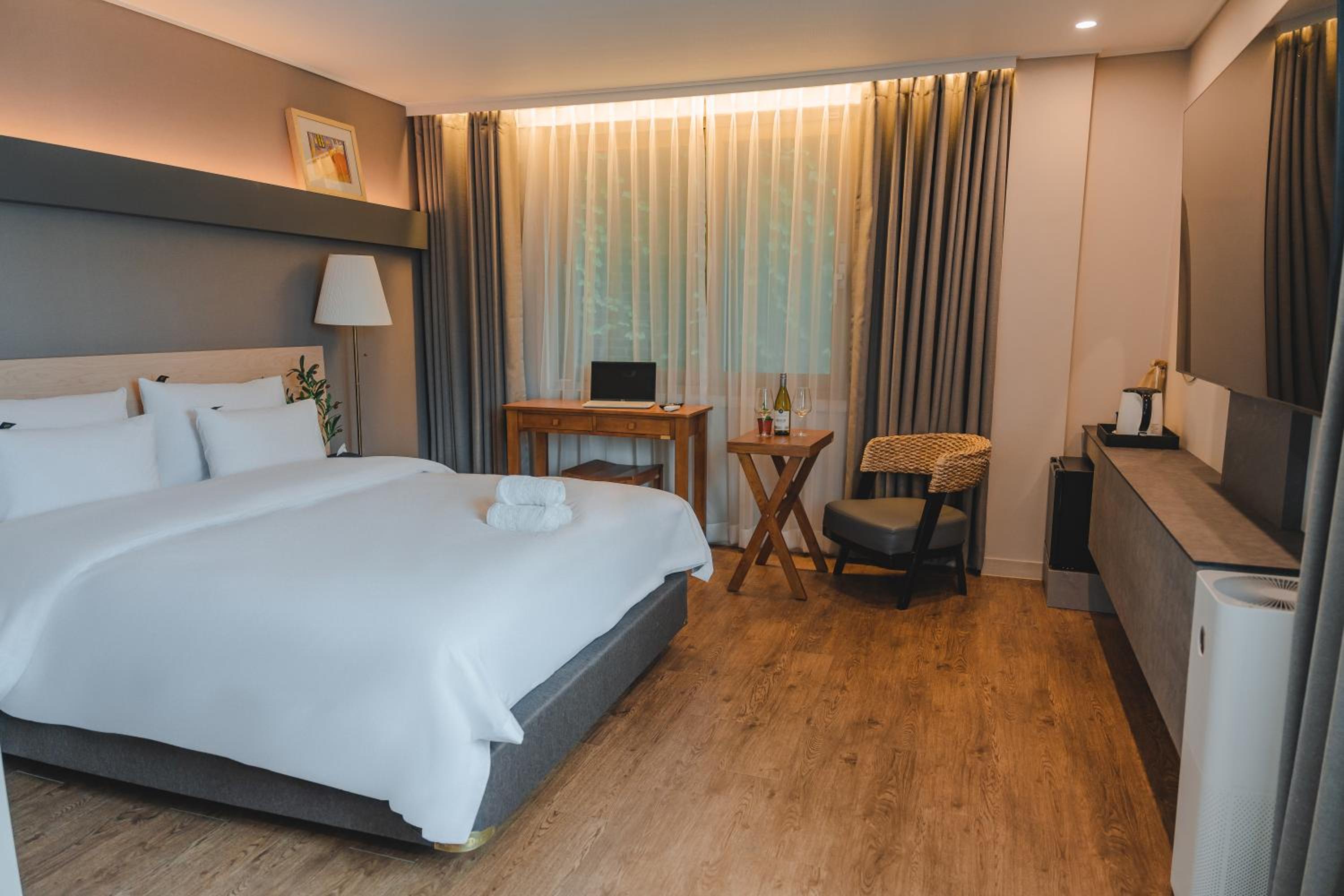 Deluxe Double Room - Photo 3
