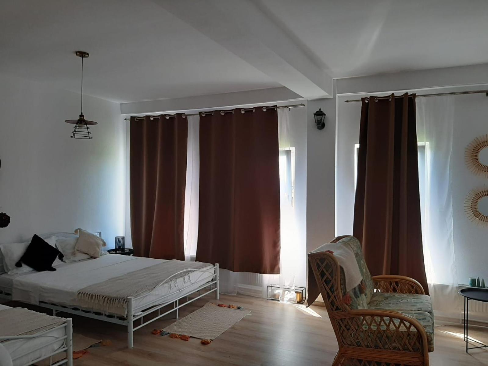 Deluxe Family Room photo 2
