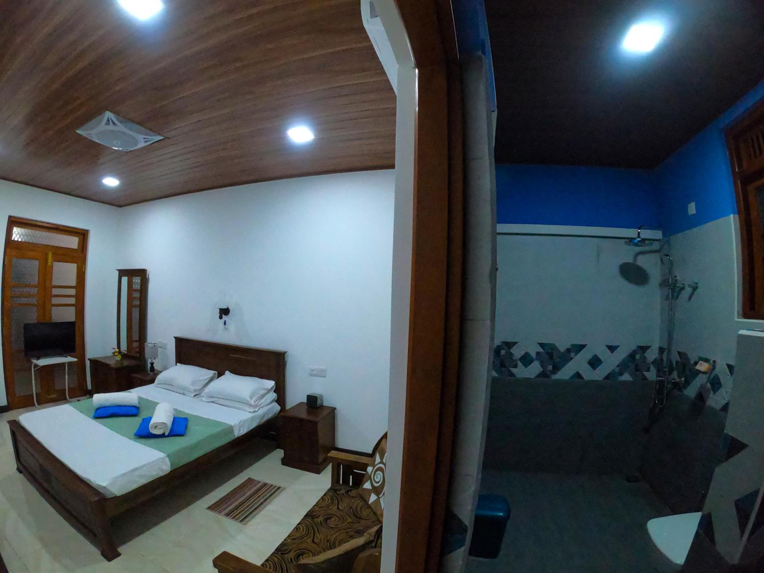 Deluxe Double Room - Photo 5