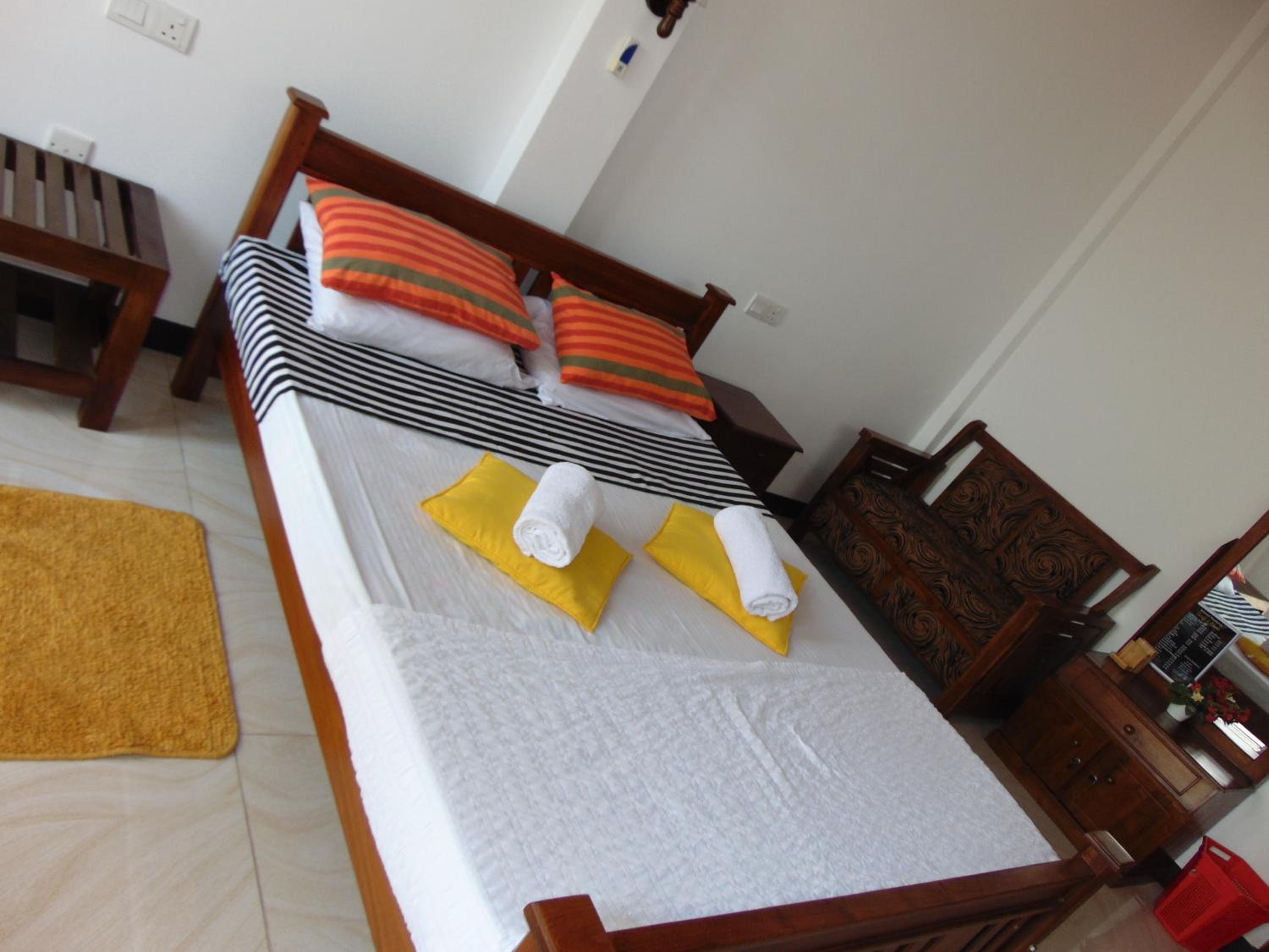 Deluxe Triple Room - Photo 2