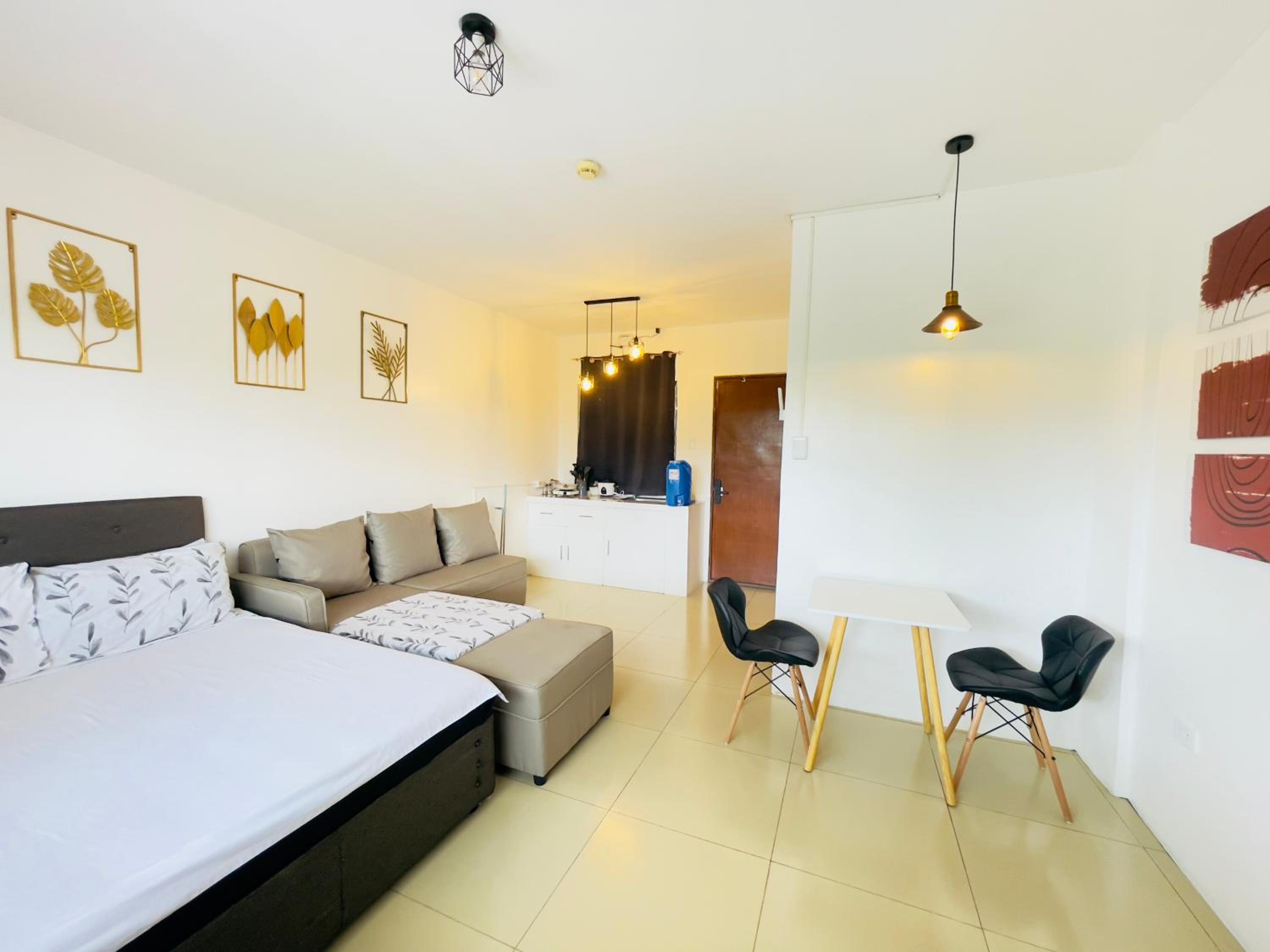 Deluxe Double Room With Extra Bed photo 1