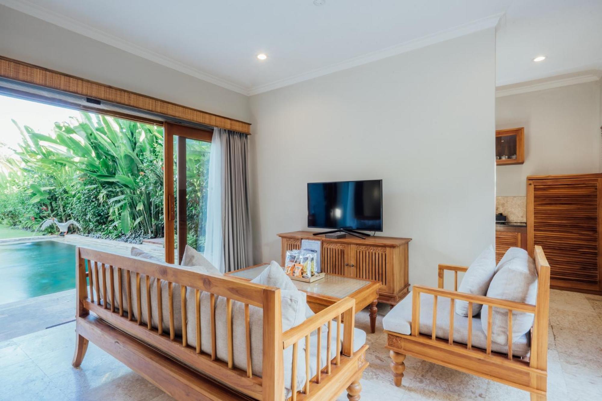Four-Bedroom Pool Villa with One Time 30 Minute Welcome Massage - Photo 14
