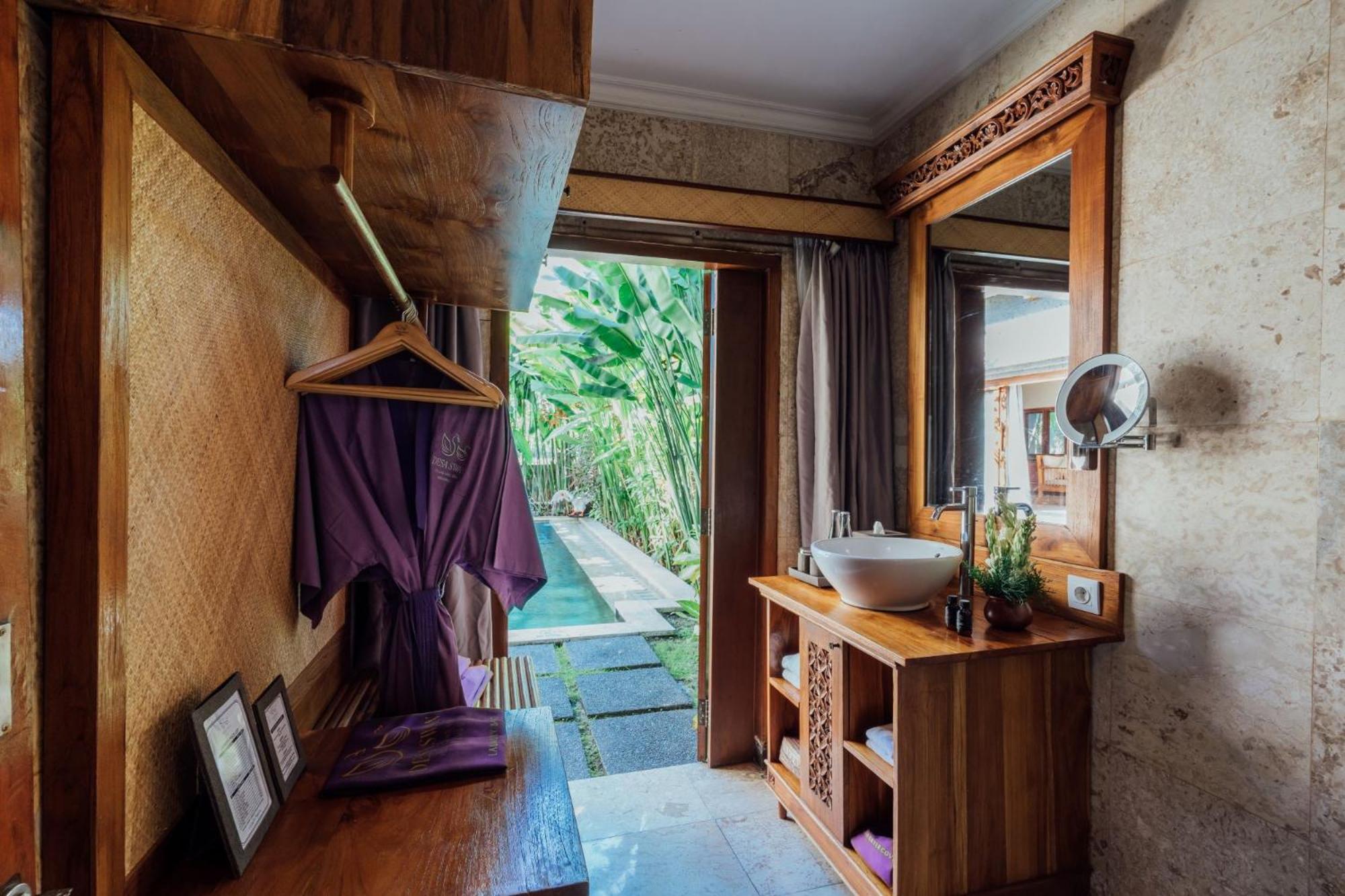 Two-Bedroom Pool Villa with One Time 30 Minute Welcome Massage - Photo 17