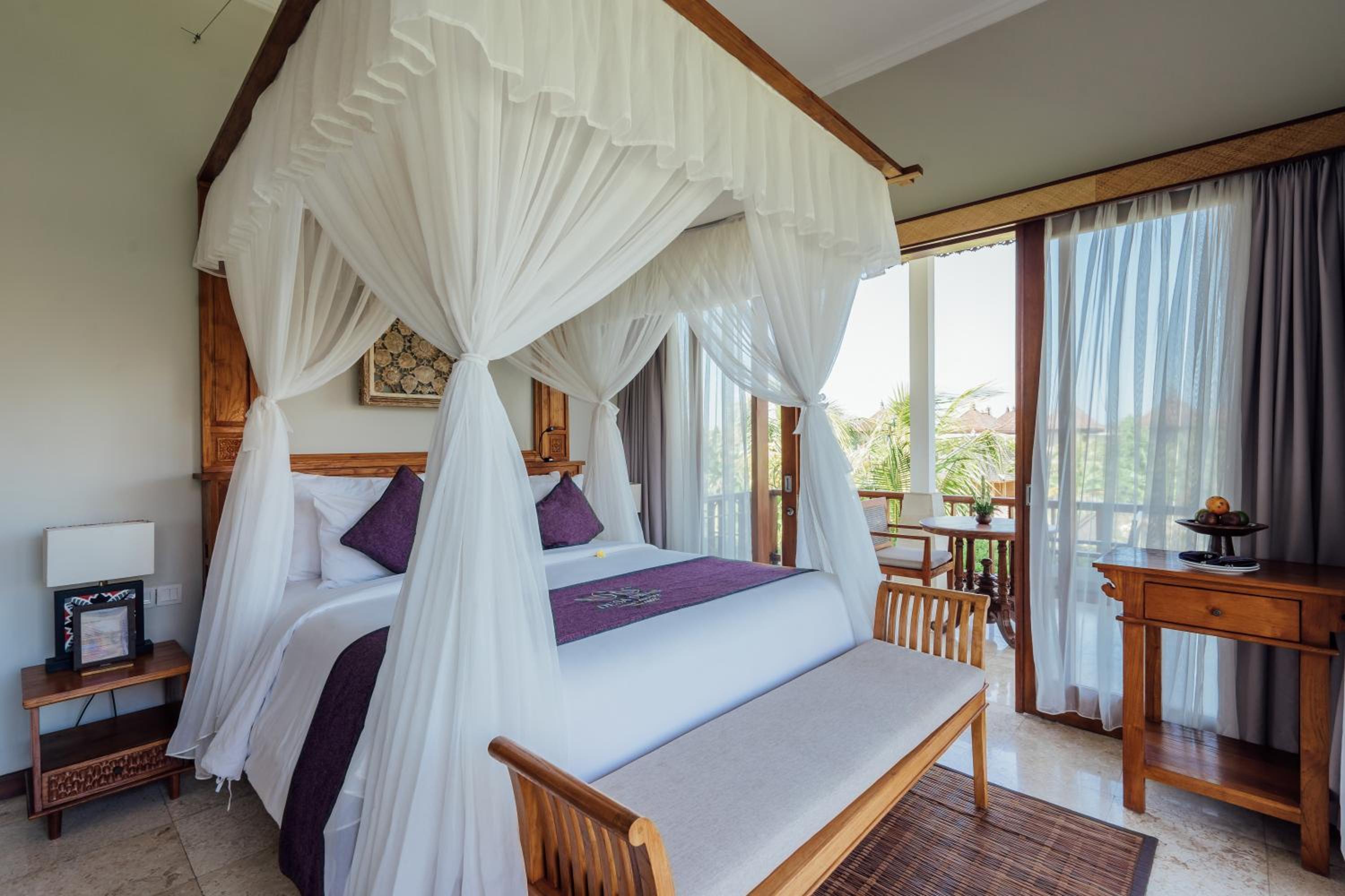 Deluxe Suite - Photo 10