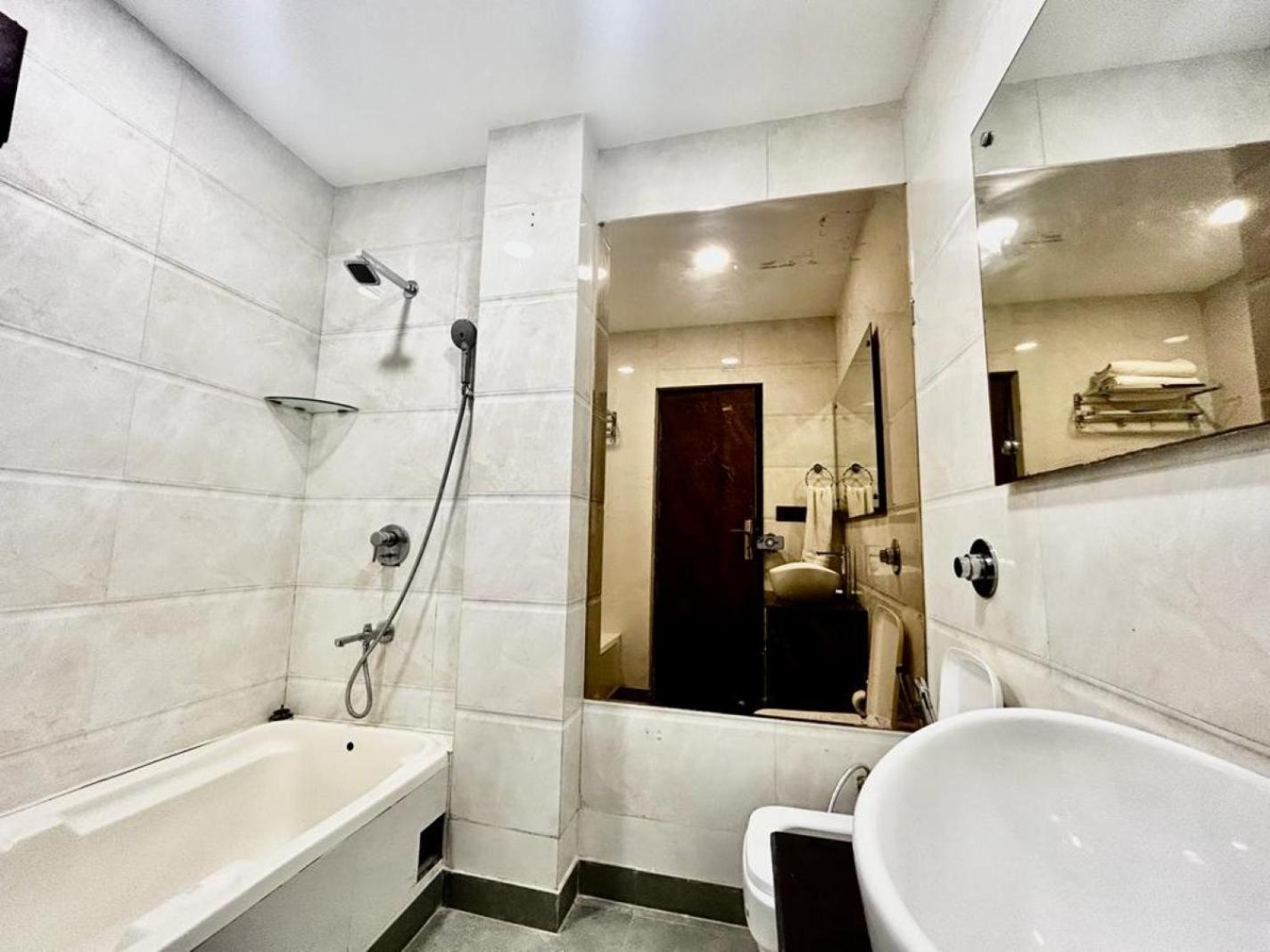 Superior Double Room - Photo 12