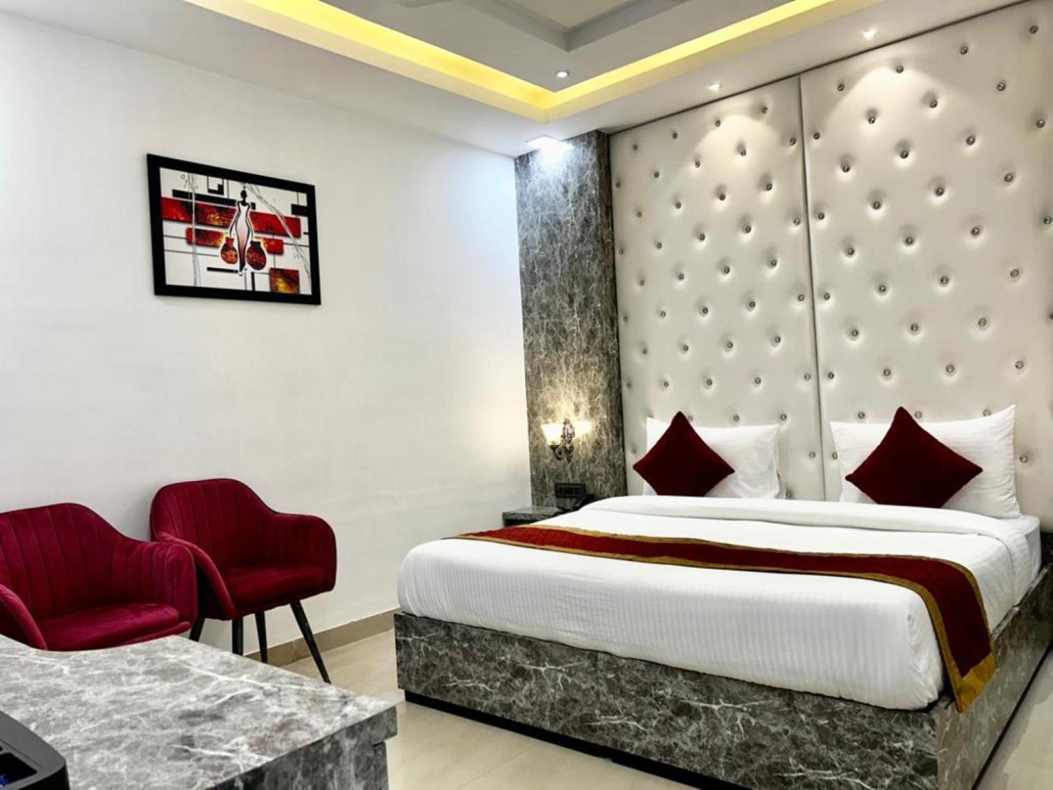 Deluxe Double Room - Photo 3