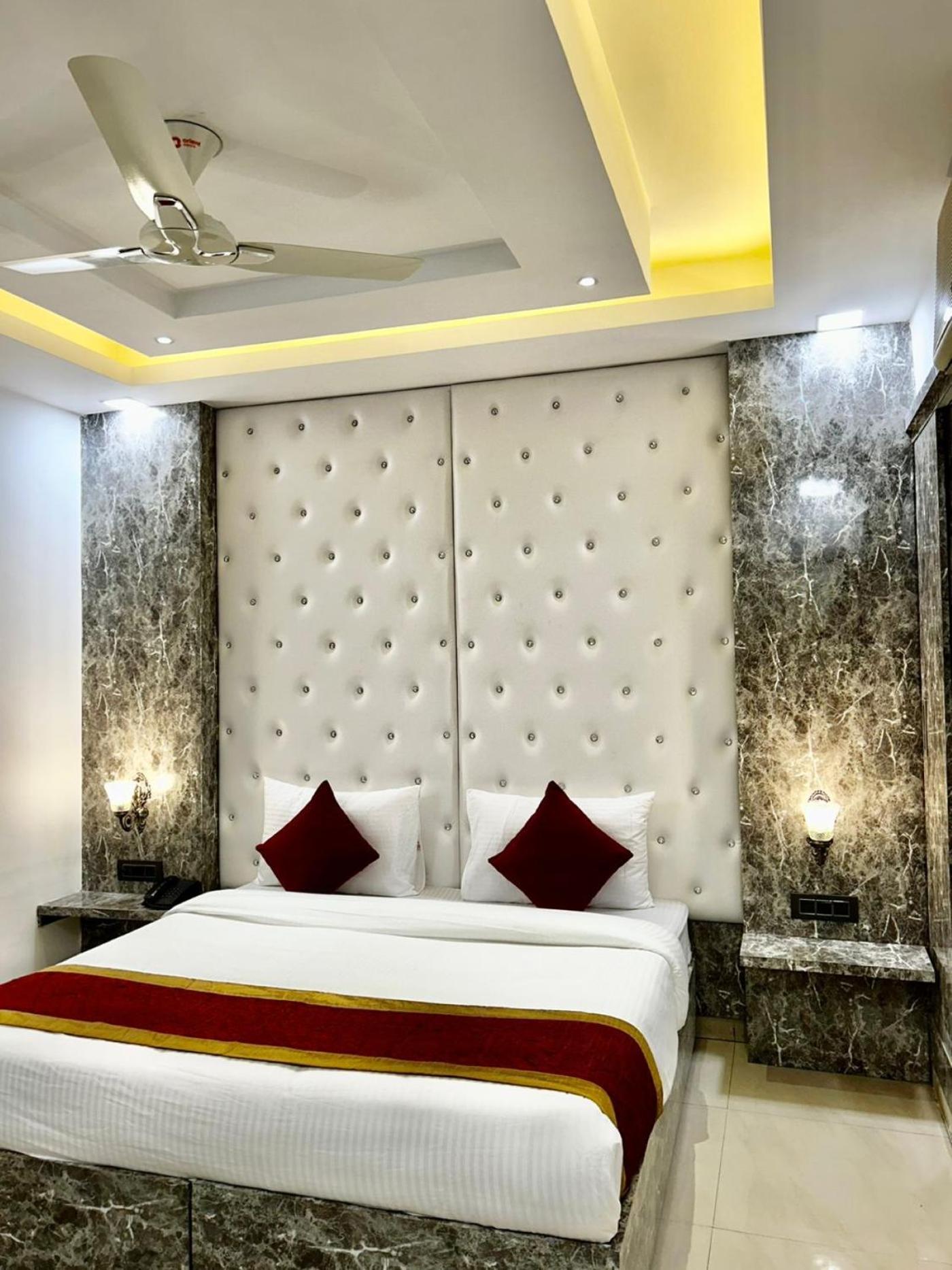 Deluxe Double Room - Photo 2