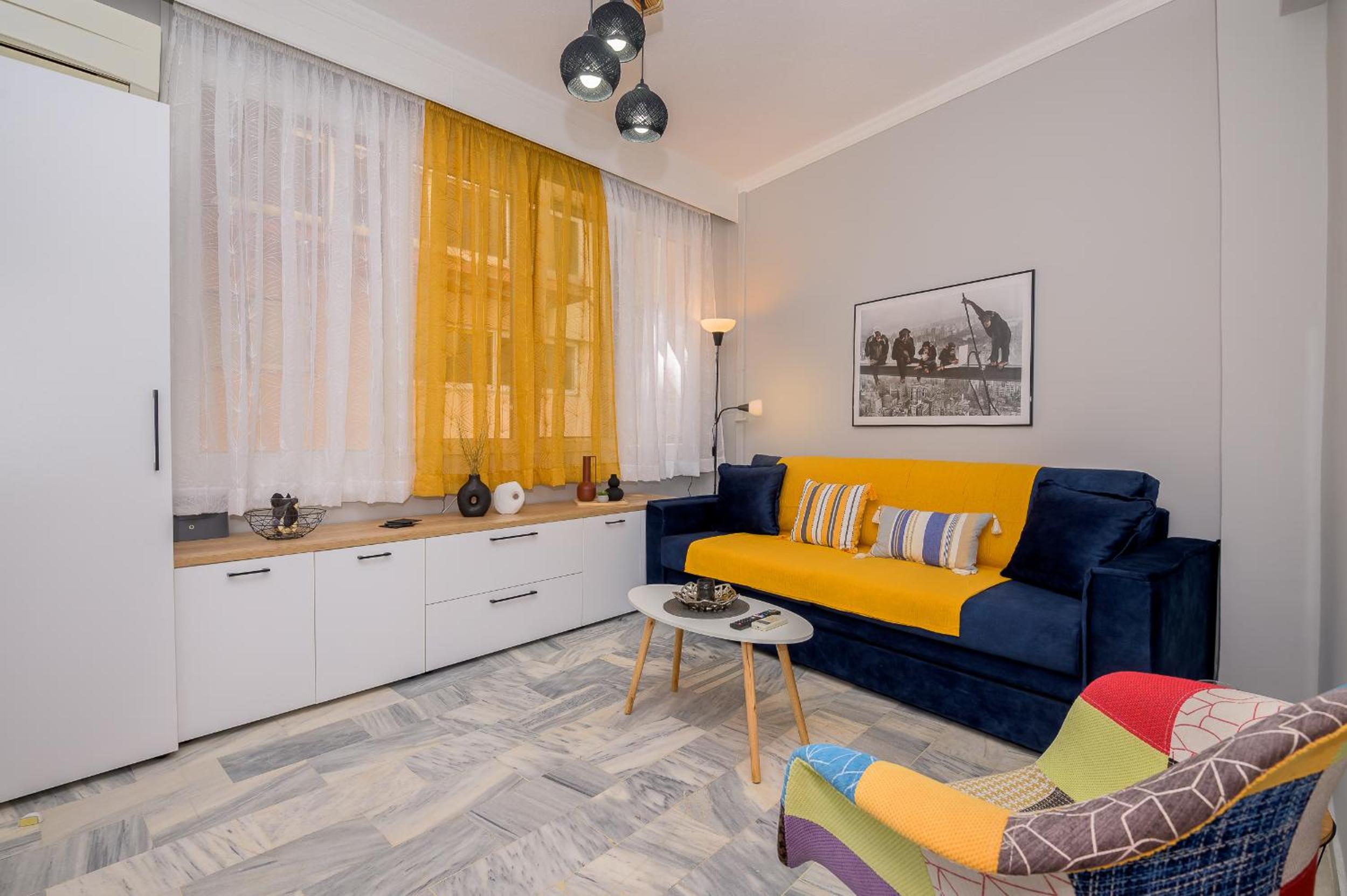 One-Bedroom Apartment