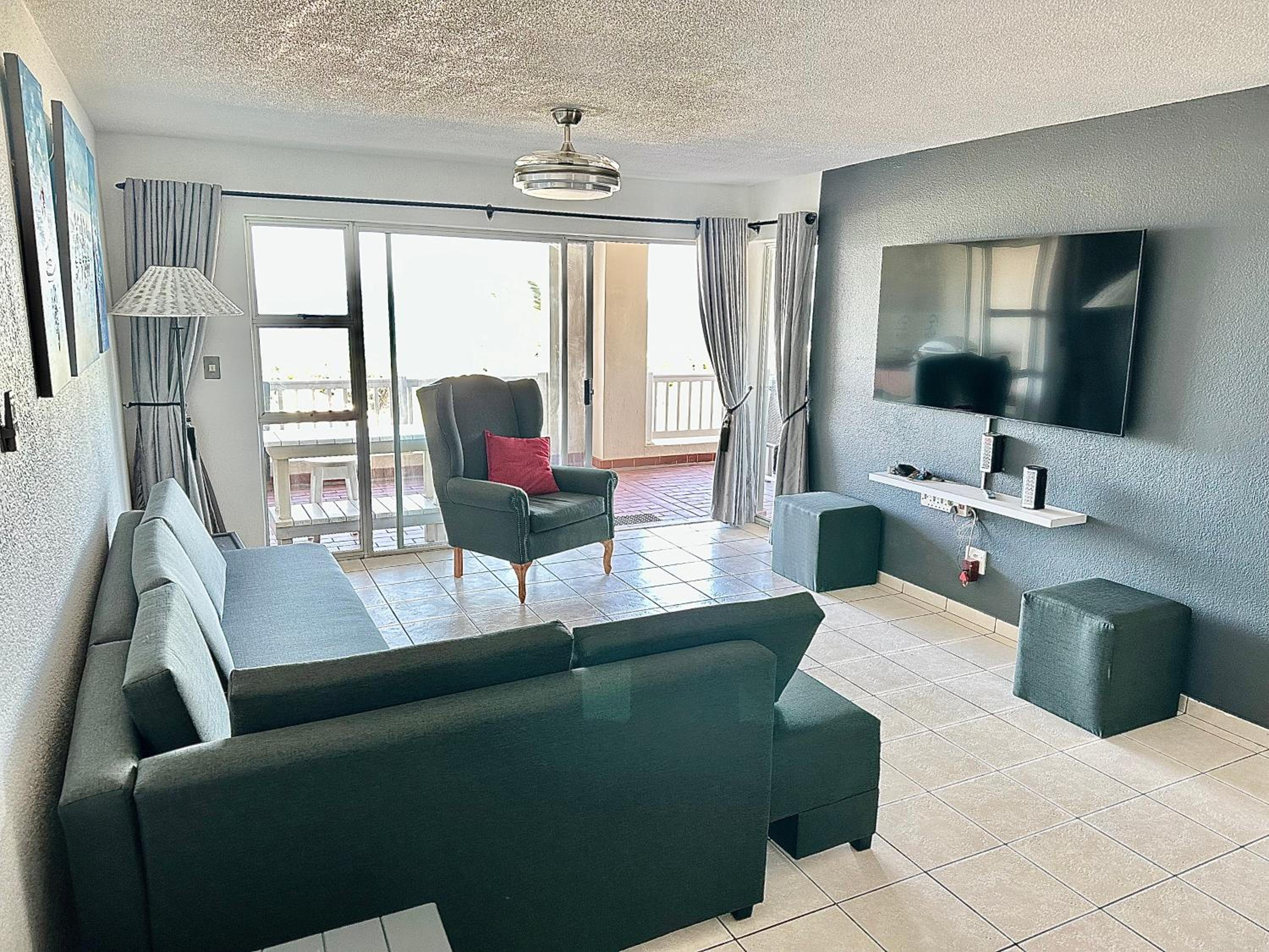 Three-Bedroom Apartment - Oceanfront photo 1