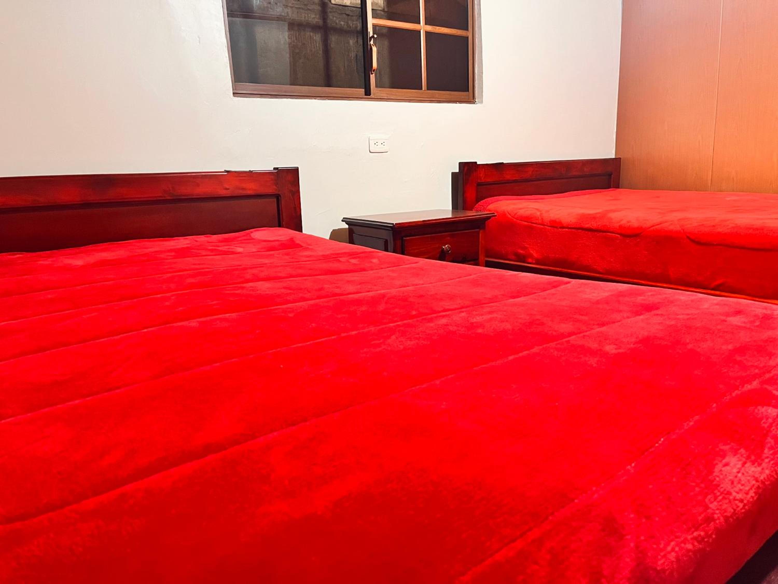 Twin Room with Private Bathroom photo 1