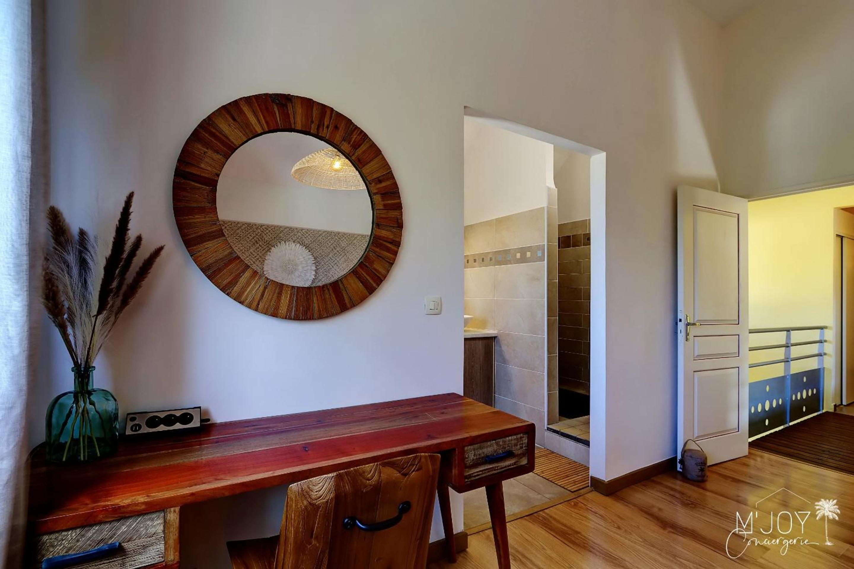 Villa photo 1